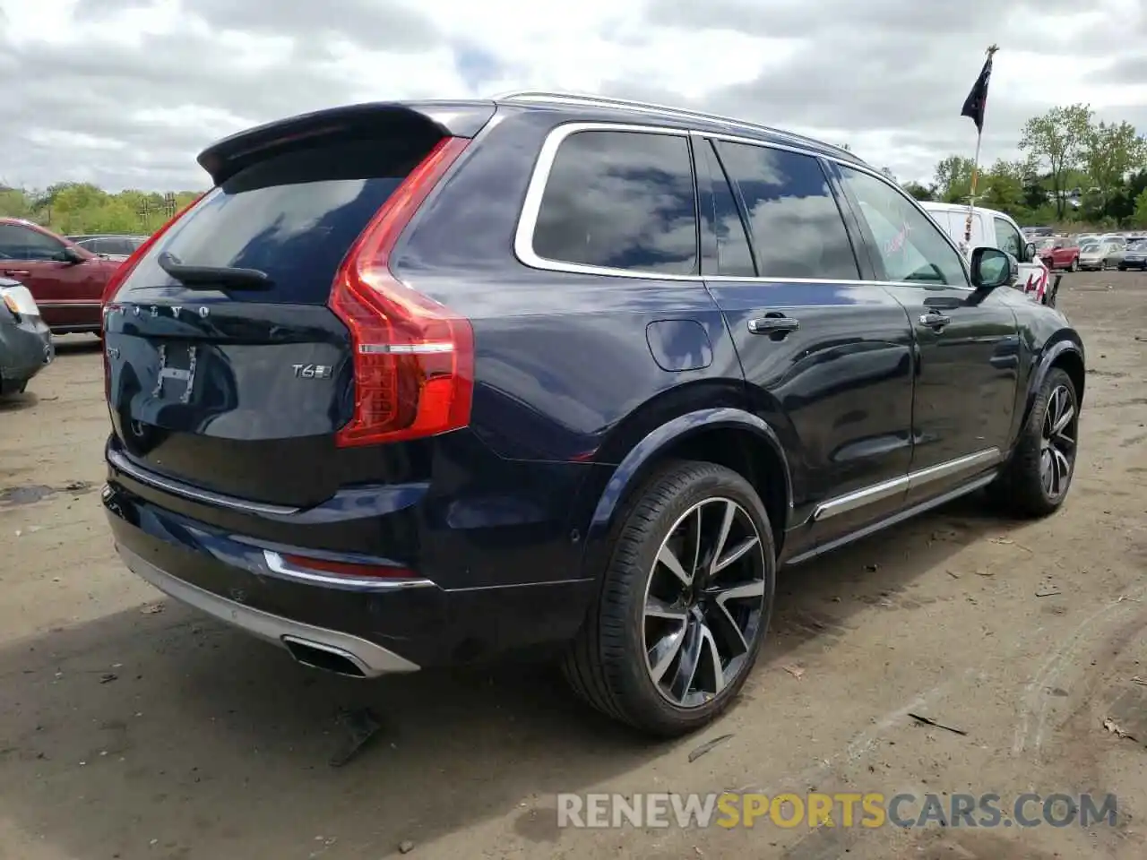 4 Photograph of a damaged car YV4A22PLXK1486076 VOLVO XC90 2019