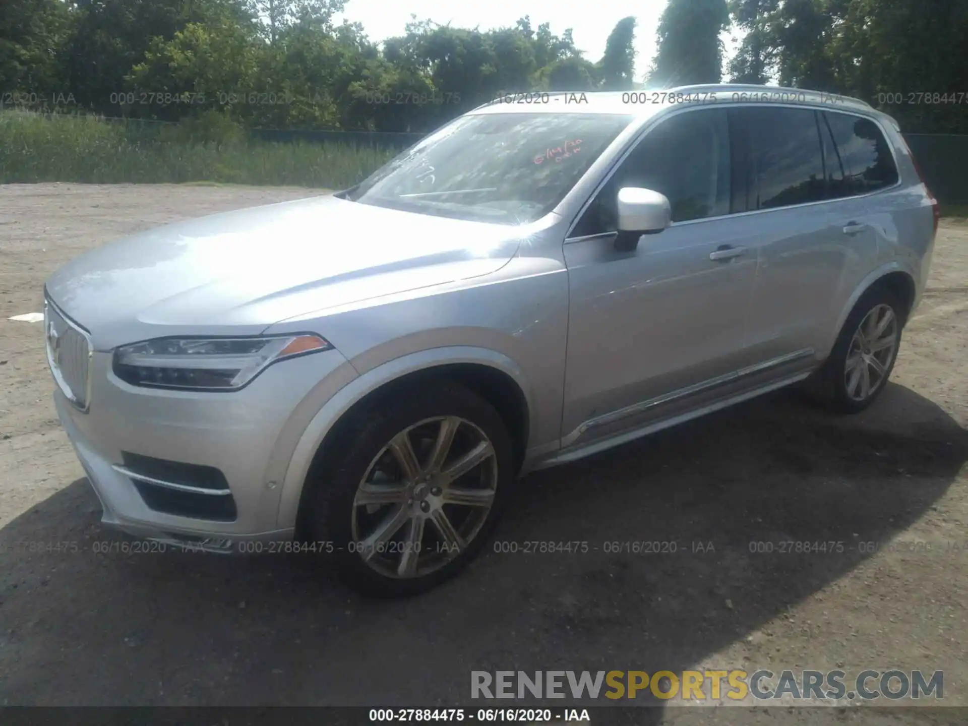 2 Photograph of a damaged car YV4A22PLXK1512367 VOLVO XC90 2019