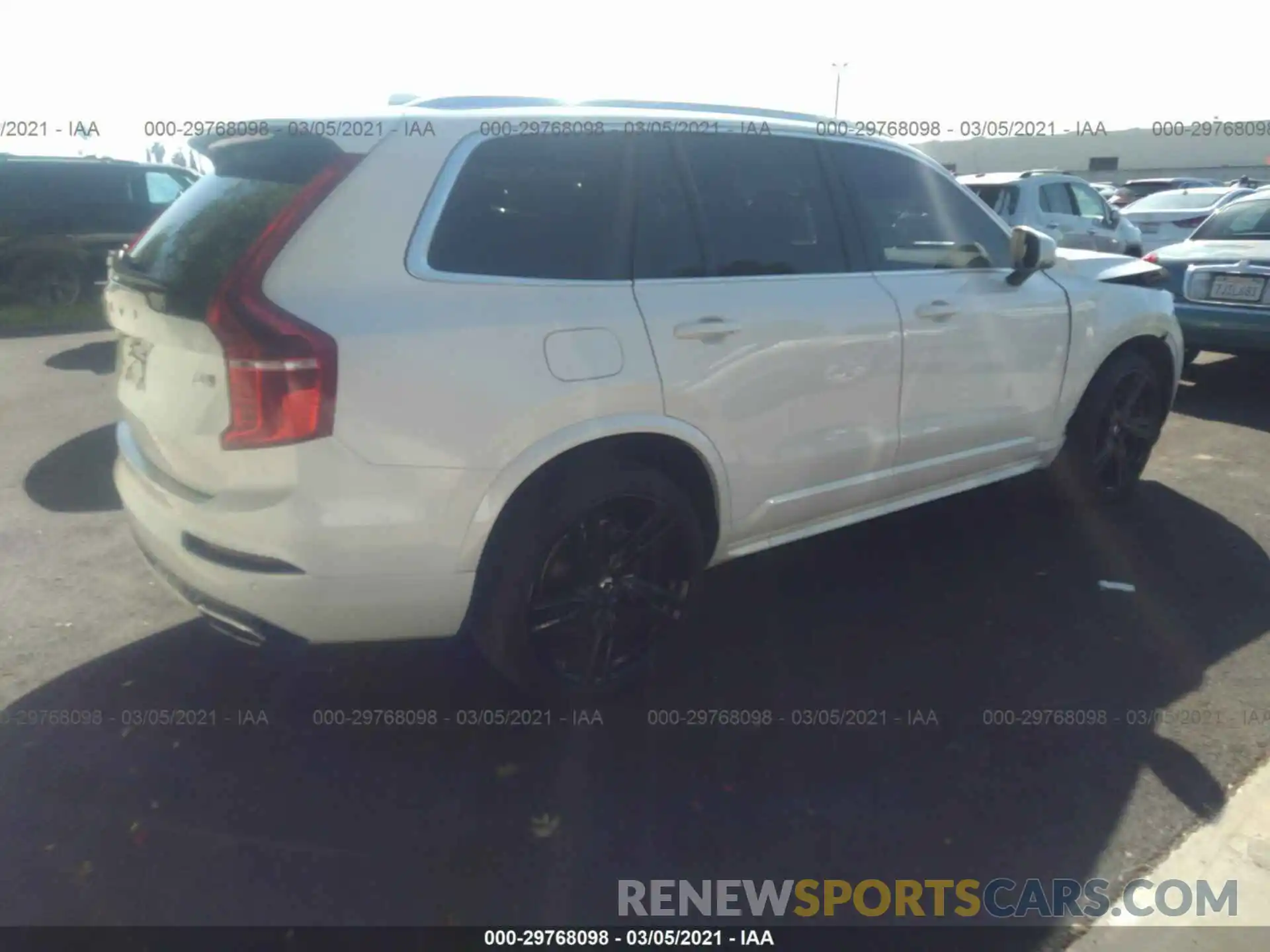 4 Photograph of a damaged car YV4A22PM1K1507566 VOLVO XC90 2019
