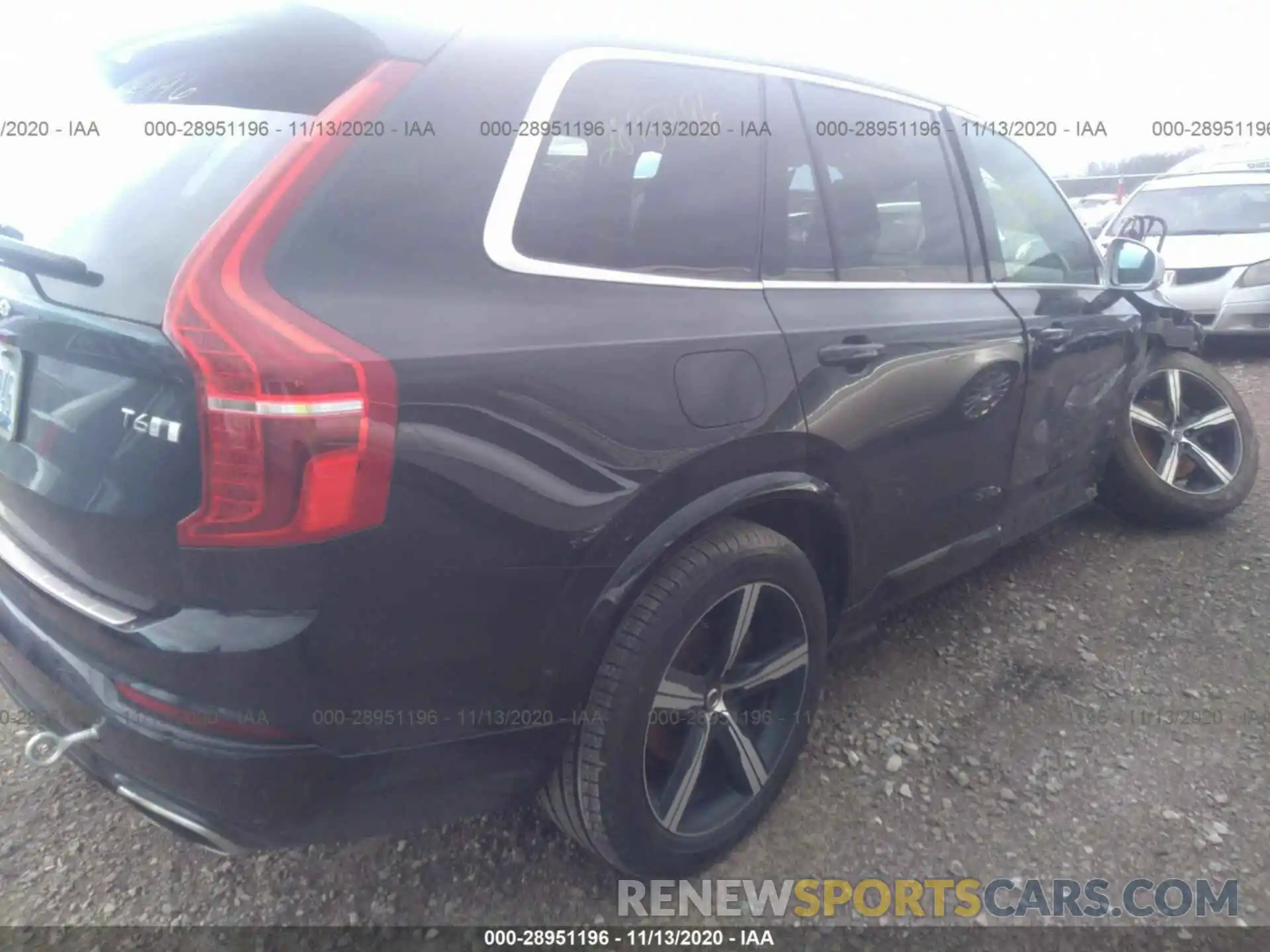 4 Photograph of a damaged car YV4A22PM4K1485157 VOLVO XC90 2019