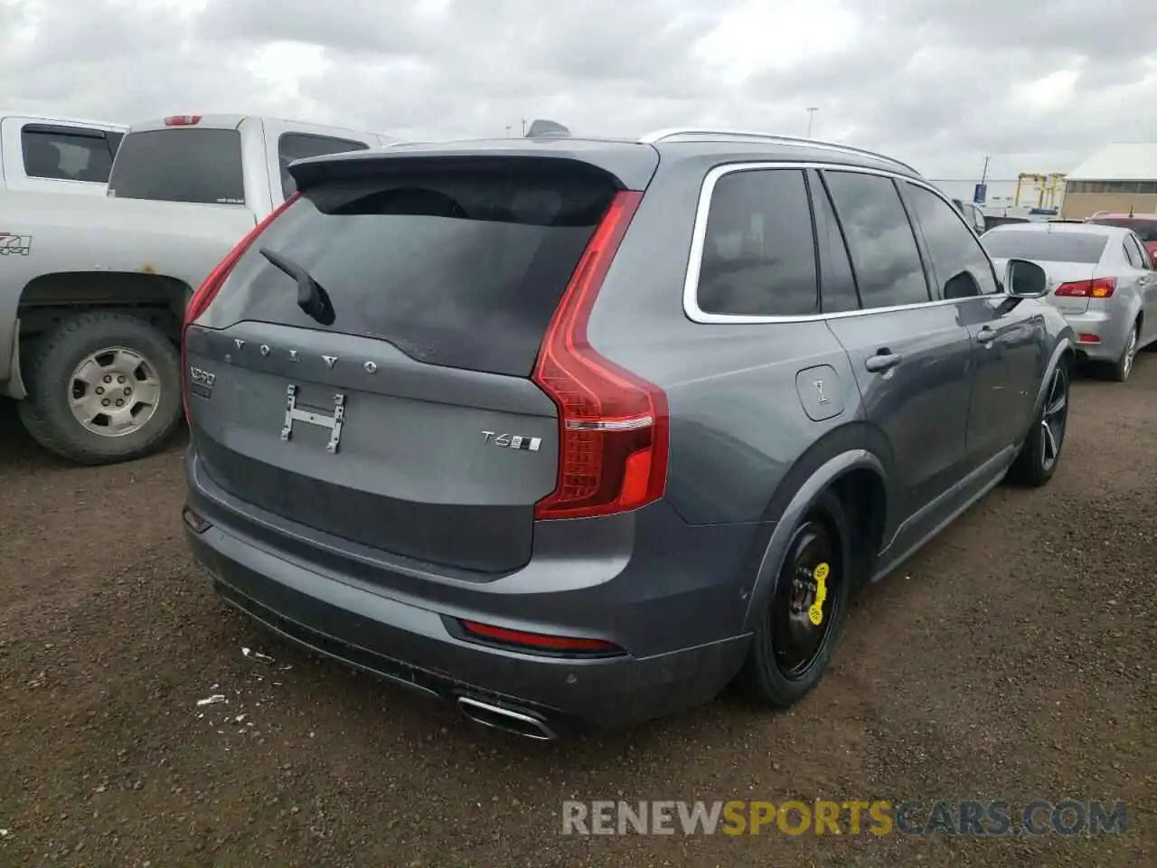 4 Photograph of a damaged car YV4A22PM5K1479013 VOLVO XC90 2019