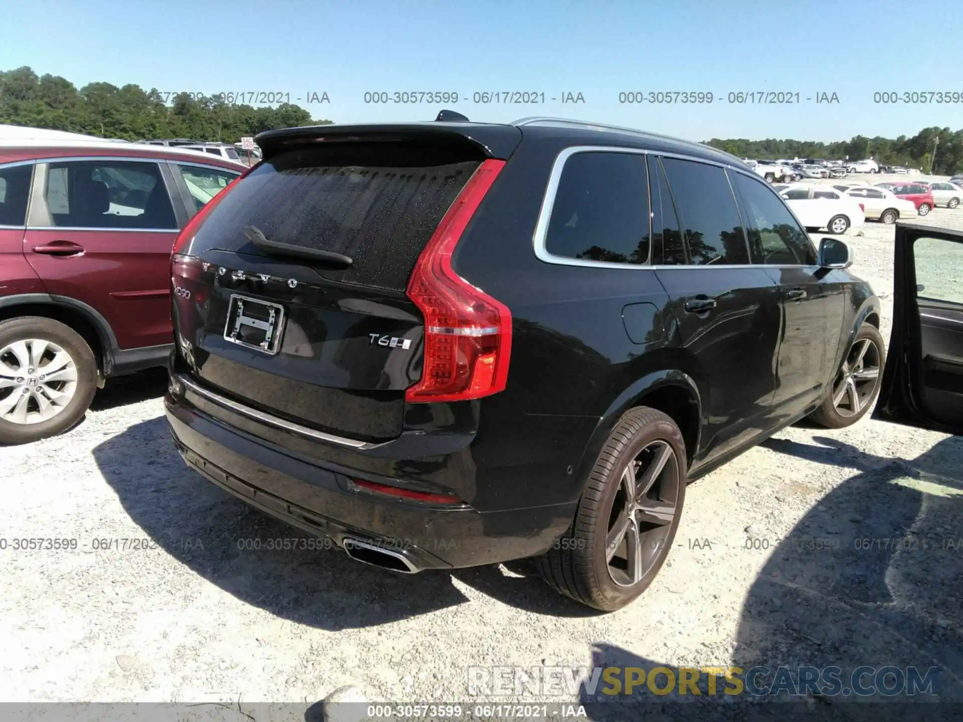 4 Фотография поврежденного автомобиля YV4A22PM5K1492778 VOLVO XC90 2019