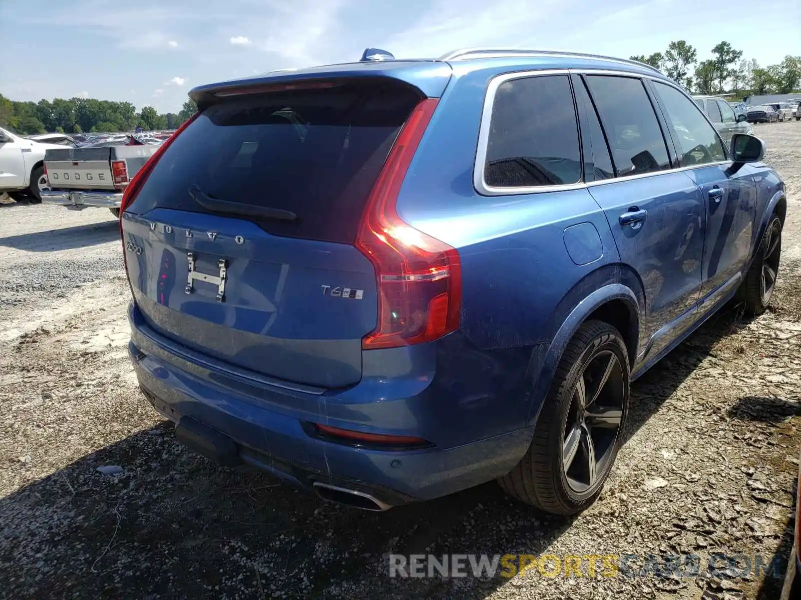 4 Photograph of a damaged car YV4A22PM9K1497904 VOLVO XC90 2019