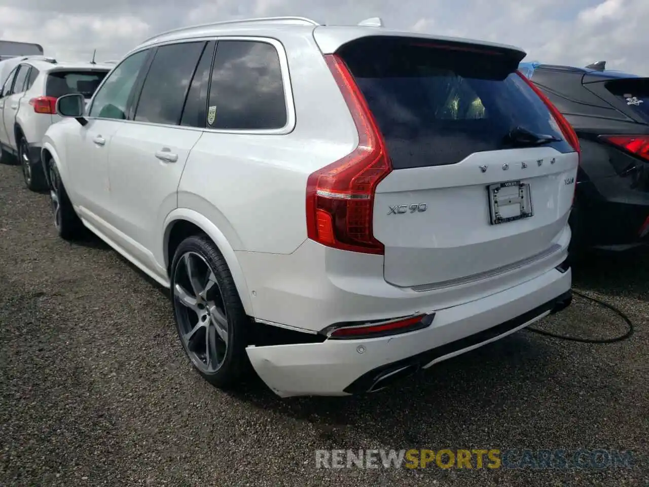 3 Photograph of a damaged car YV4A22PMXK1423827 VOLVO XC90 2019