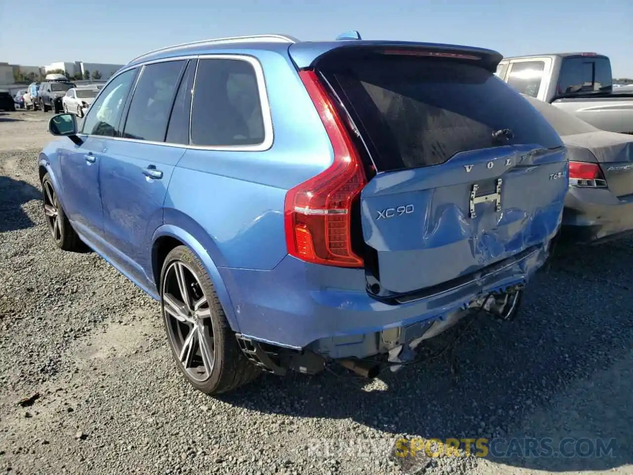 3 Photograph of a damaged car YV4A22PMXK1443964 VOLVO XC90 2019