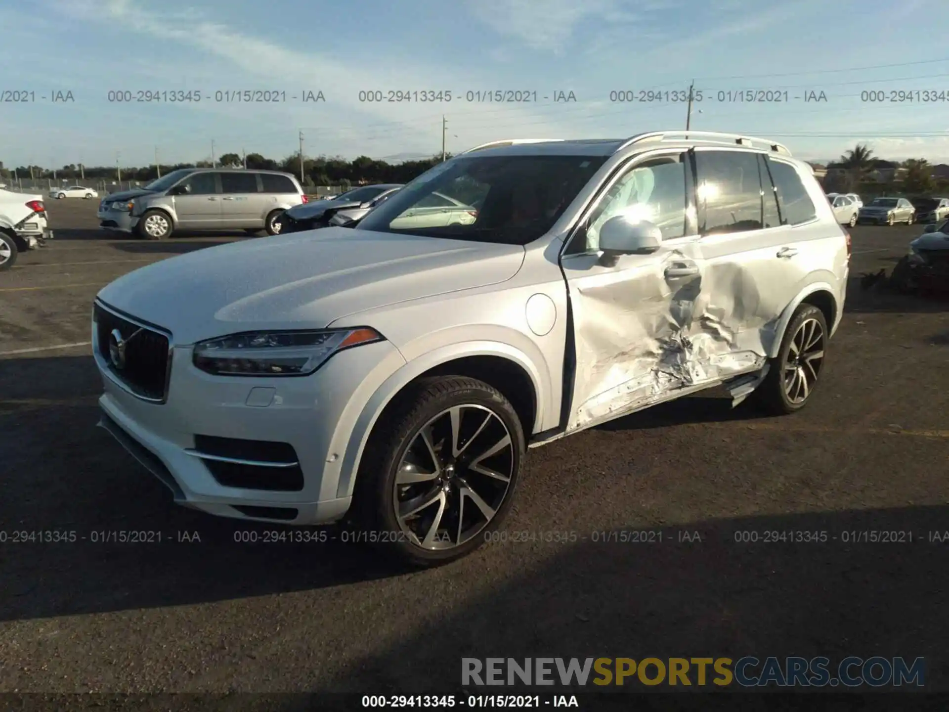 2 Photograph of a damaged car YV4BR0CK0K1435879 VOLVO XC90 2019