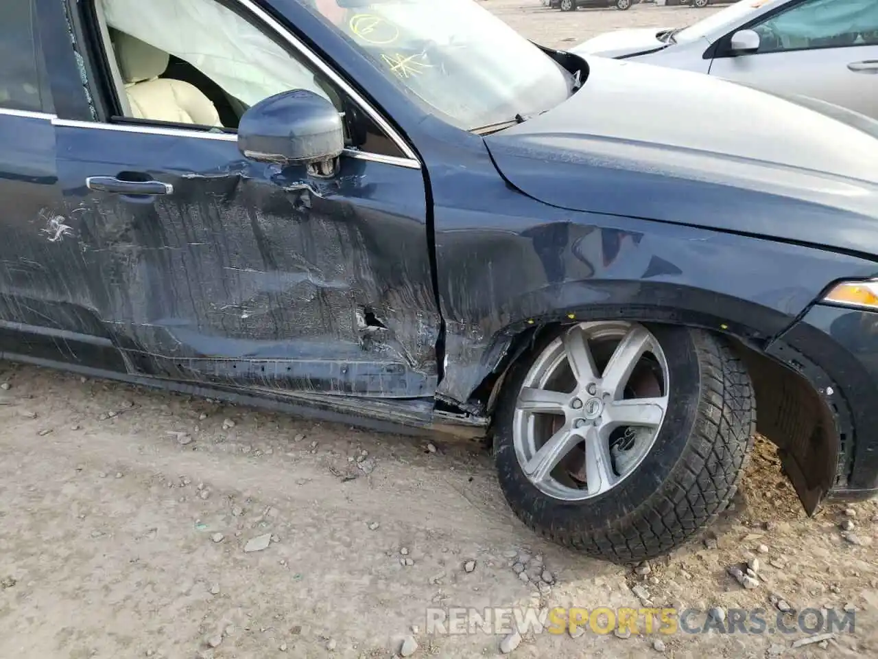 9 Photograph of a damaged car YV4BR0CK5K1513301 VOLVO XC90 2019