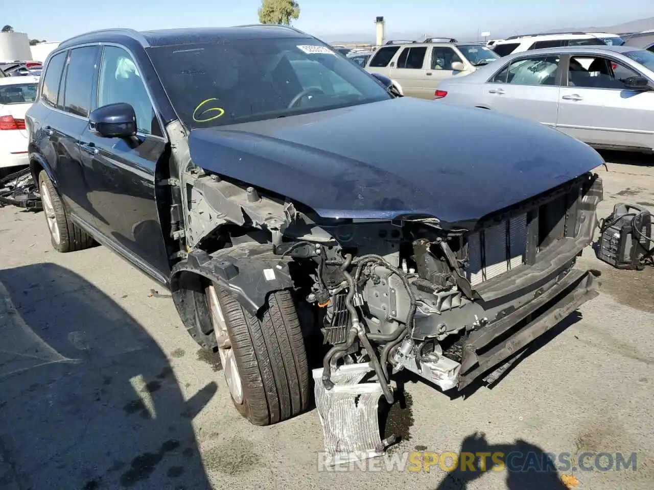 1 Photograph of a damaged car YV4BR0CL1K1507133 VOLVO XC90 2019