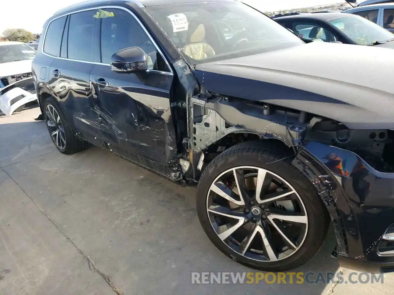 9 Photograph of a damaged car YV4BR0CL1K1509304 VOLVO XC90 2019