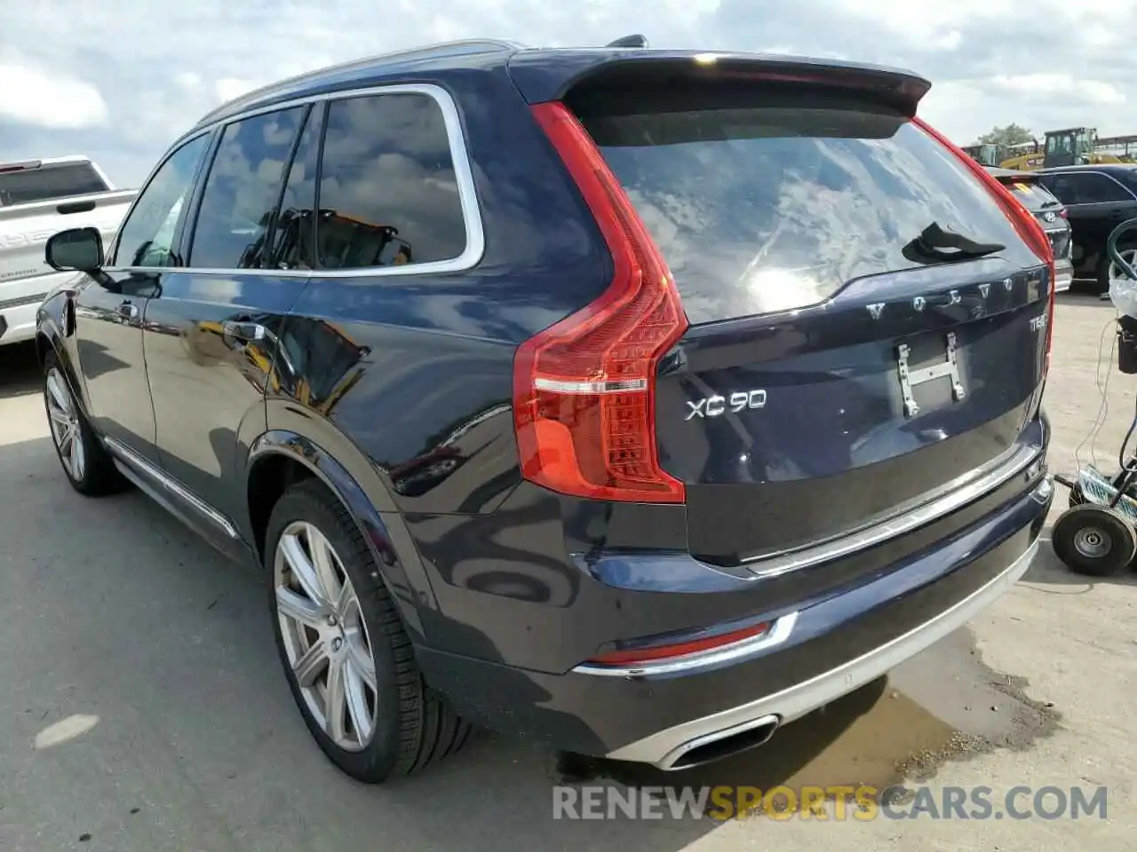 3 Photograph of a damaged car YV4BR0CL3K1422875 VOLVO XC90 2019