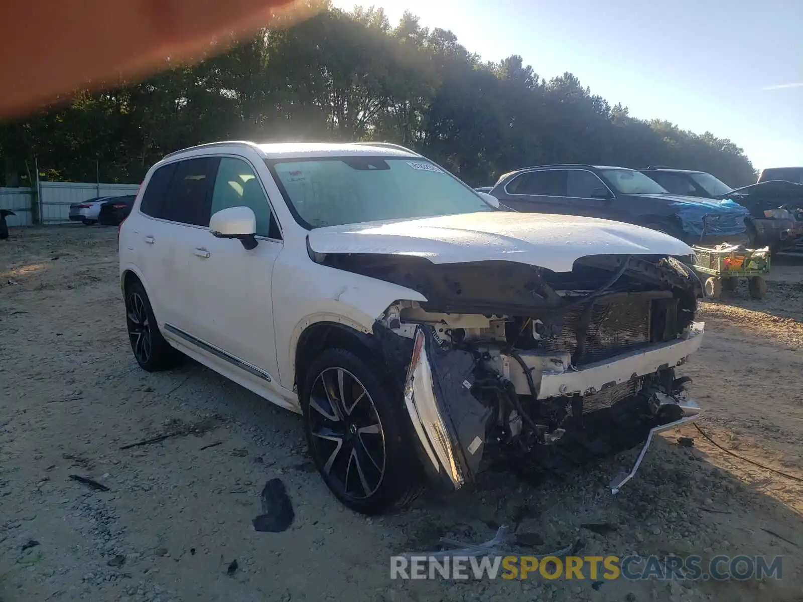 1 Photograph of a damaged car YV4BR0CL7K1469004 VOLVO XC90 2019