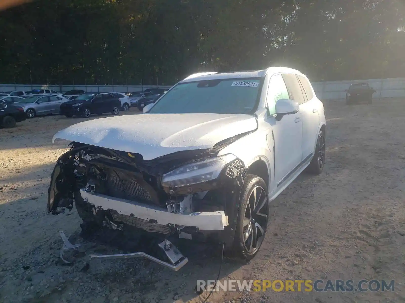 2 Photograph of a damaged car YV4BR0CL7K1469004 VOLVO XC90 2019