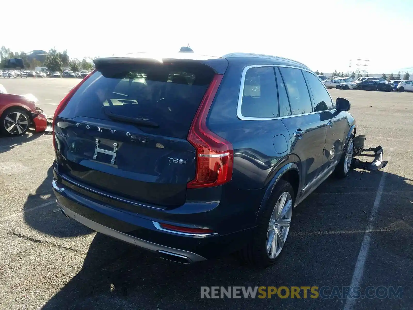 4 Photograph of a damaged car YV4BR0CL9K1509700 VOLVO XC90 2019