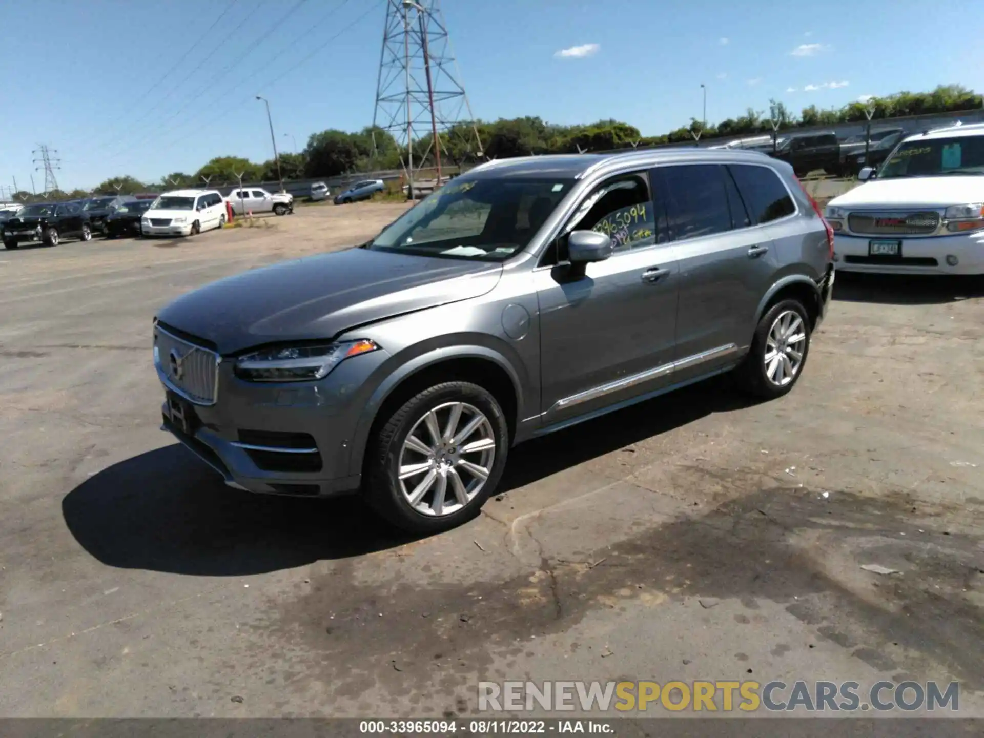 2 Photograph of a damaged car YV4BR0CLXK1433470 VOLVO XC90 2019