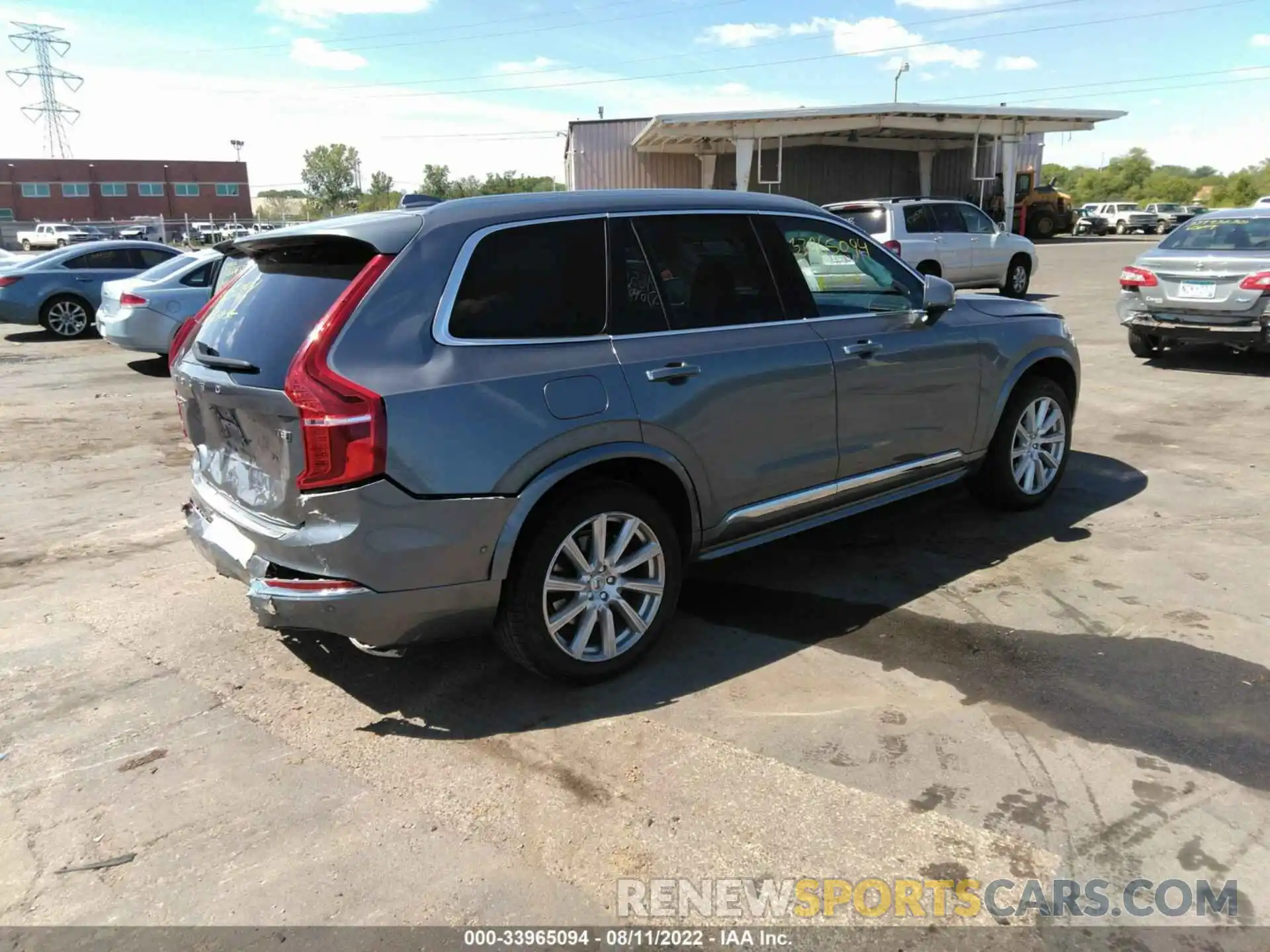 4 Photograph of a damaged car YV4BR0CLXK1433470 VOLVO XC90 2019