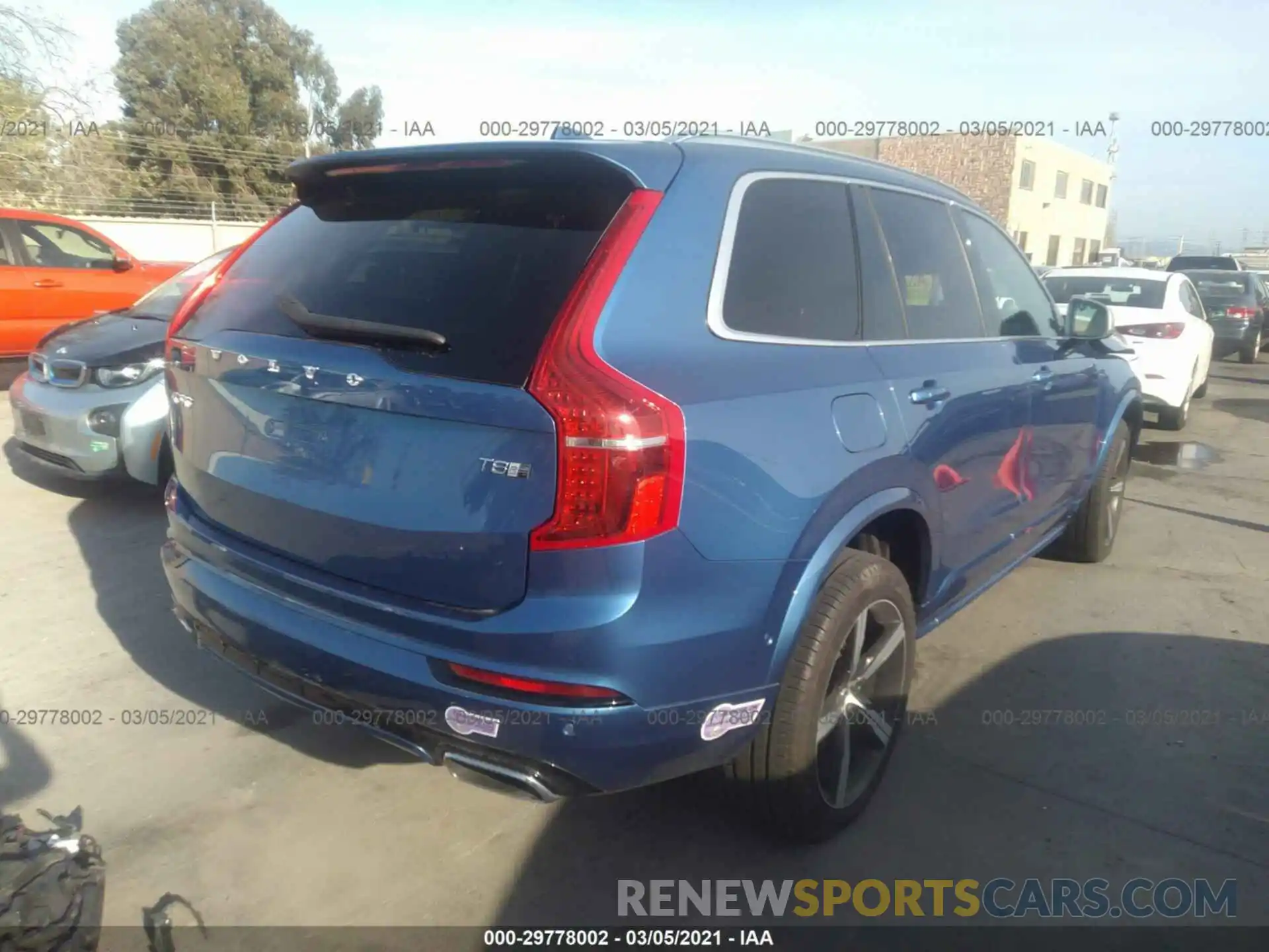 4 Photograph of a damaged car YV4BR0CM7K1500521 VOLVO XC90 2019