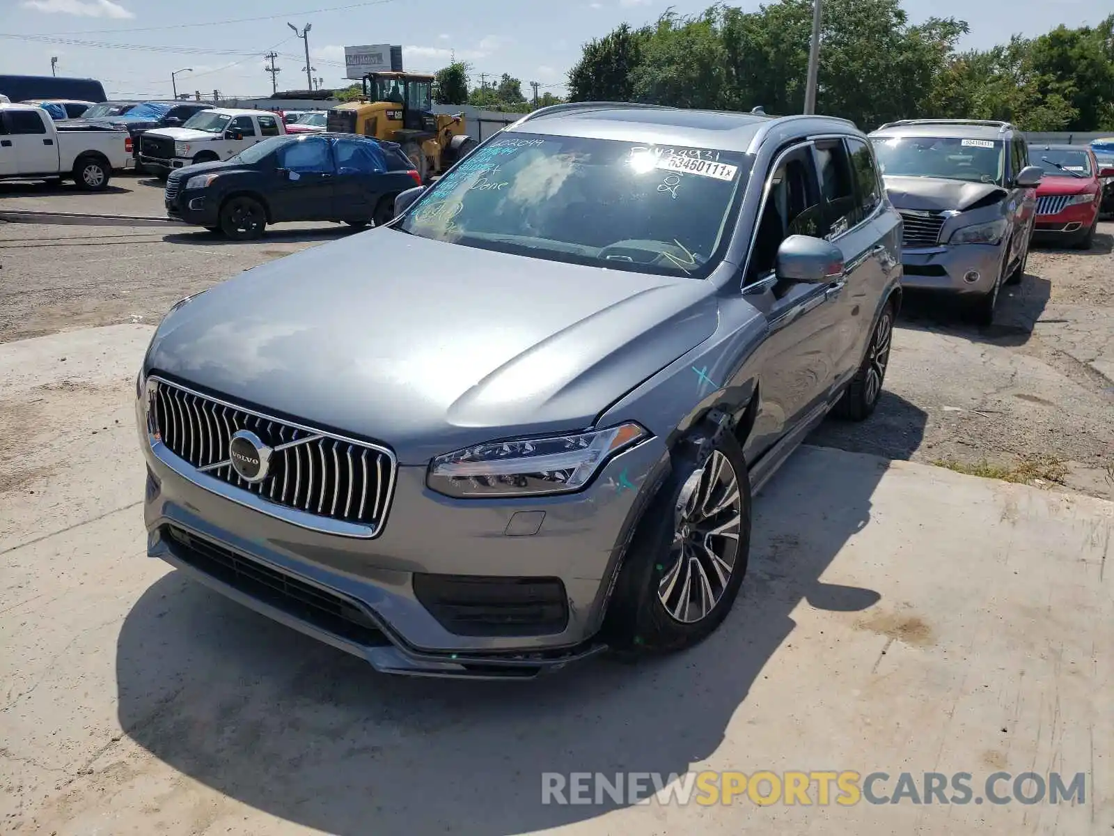 2 Photograph of a damaged car YV4102CK2L1602049 VOLVO XC90 2020