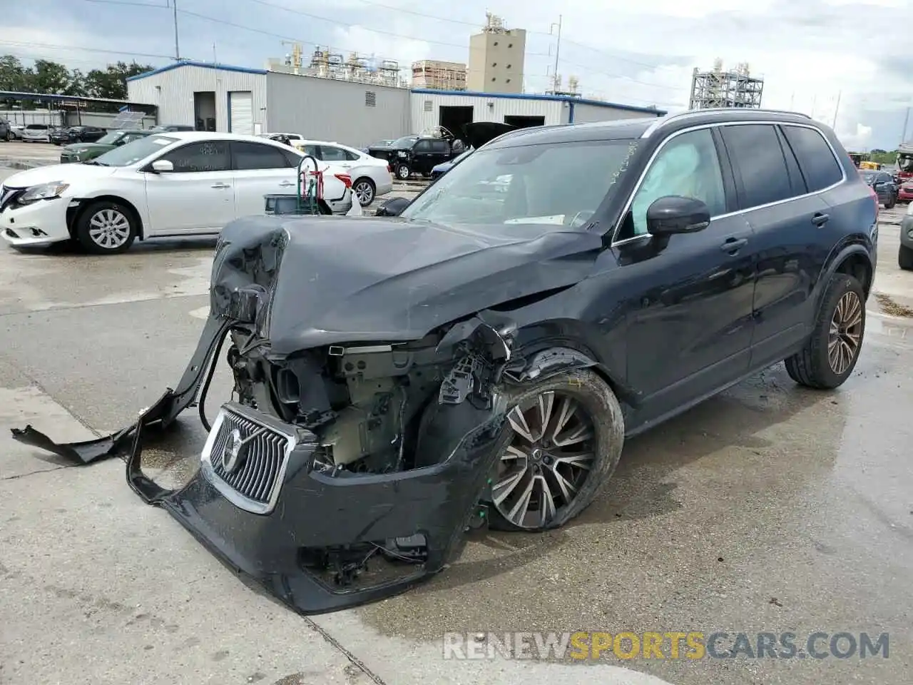 2 Photograph of a damaged car YV4102CK6L1563434 VOLVO XC90 2020