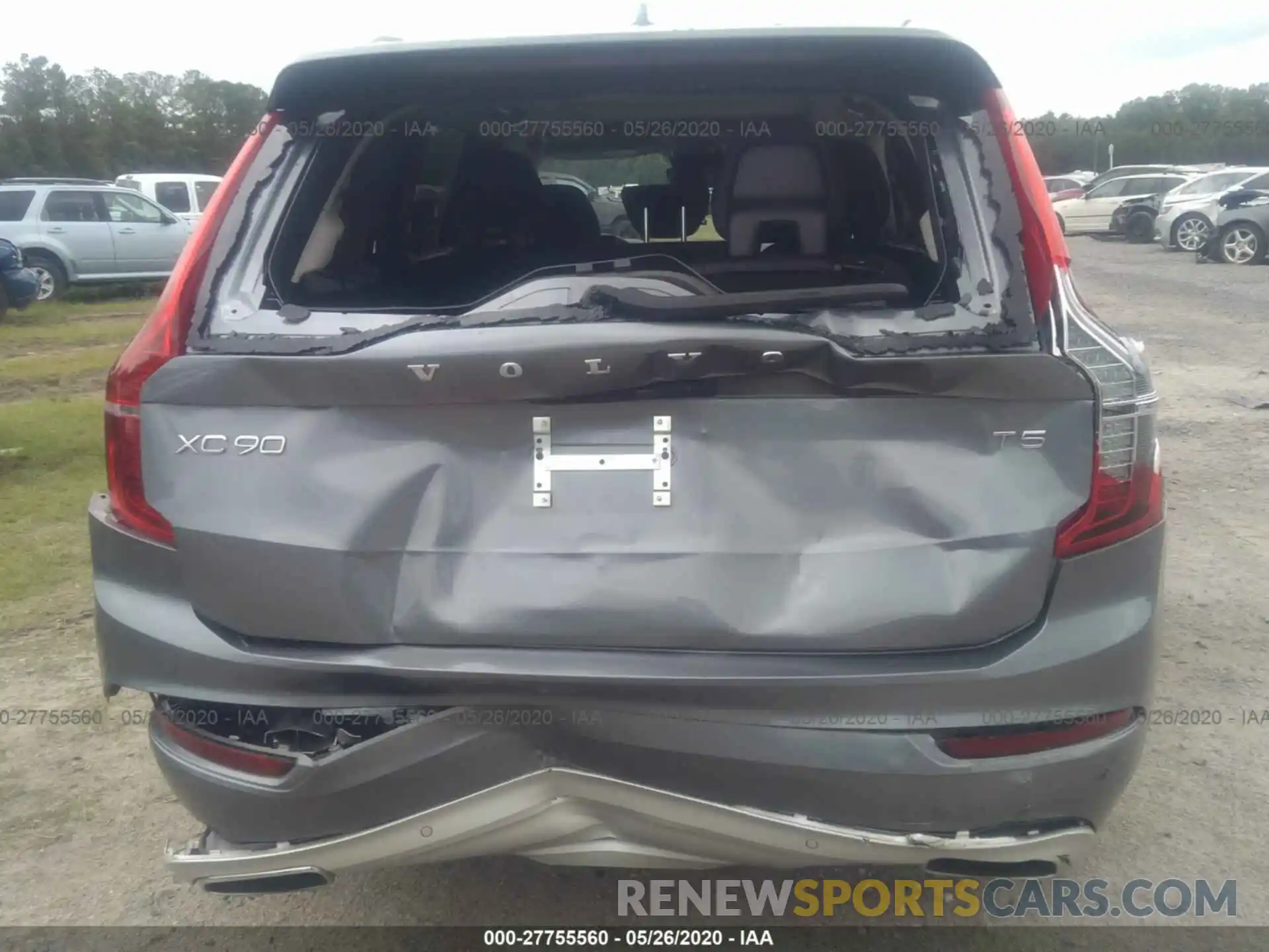 6 Photograph of a damaged car YV4102CK6L1564938 VOLVO XC90 2020