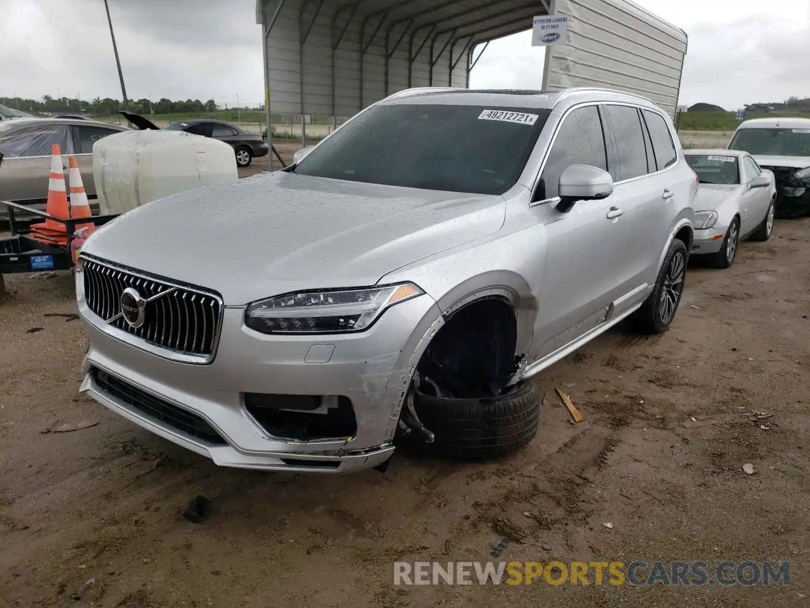 2 Photograph of a damaged car YV4102CK6L1607738 VOLVO XC90 2020