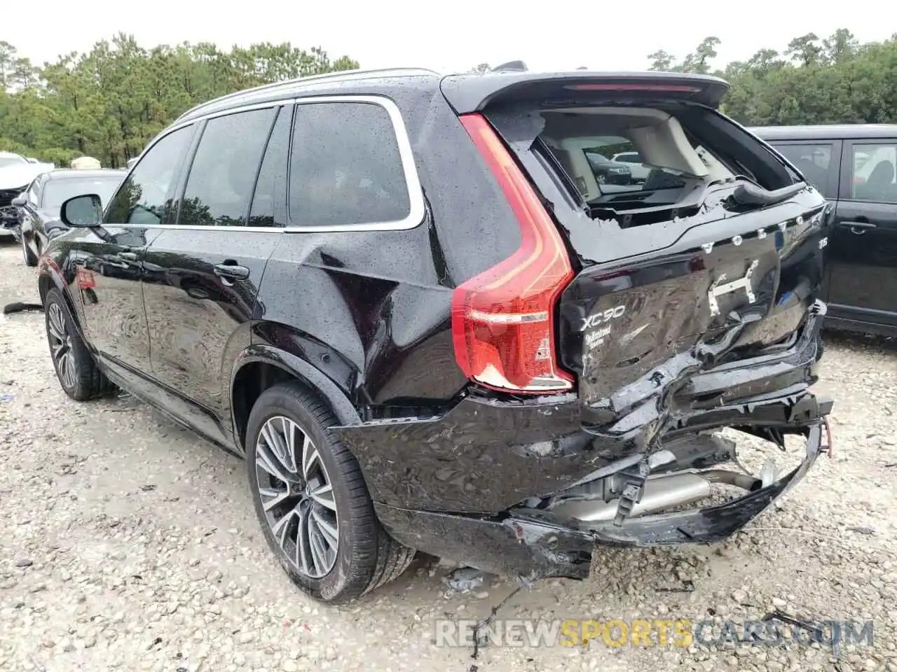 3 Photograph of a damaged car YV4102CK9L1537653 VOLVO XC90 2020