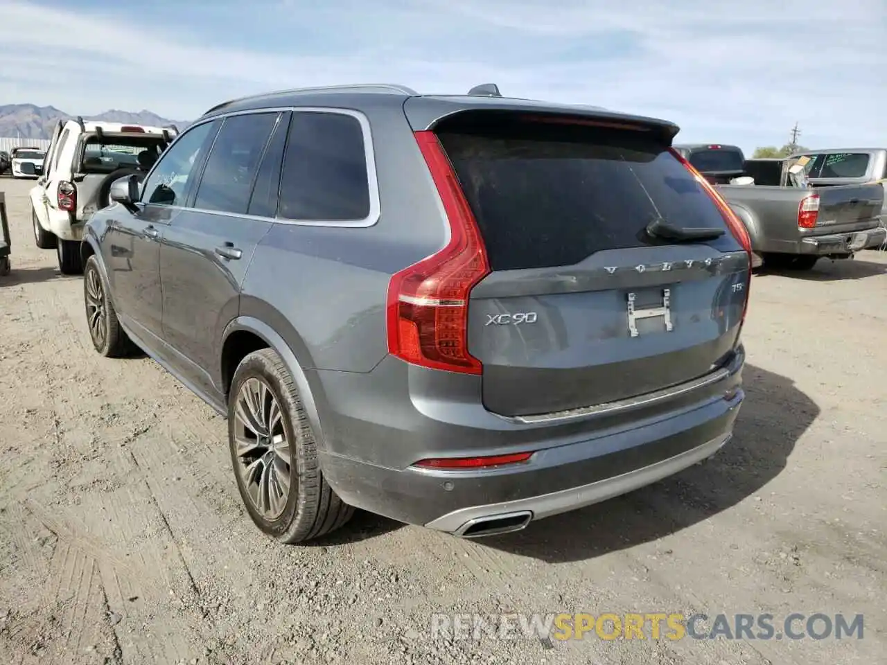 3 Photograph of a damaged car YV4102PK1L1562735 VOLVO XC90 2020