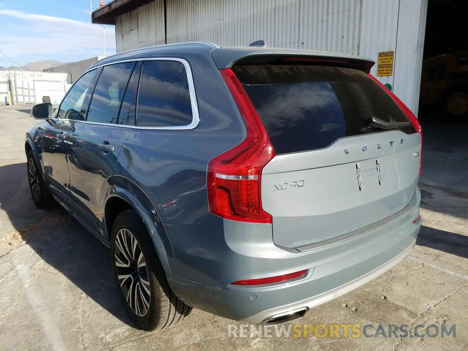 3 Photograph of a damaged car YV4102PK1L1578210 VOLVO XC90 2020