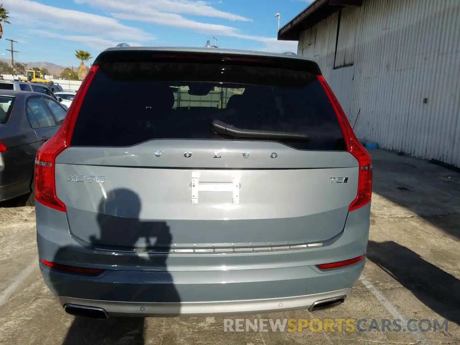 9 Photograph of a damaged car YV4102PK1L1578210 VOLVO XC90 2020