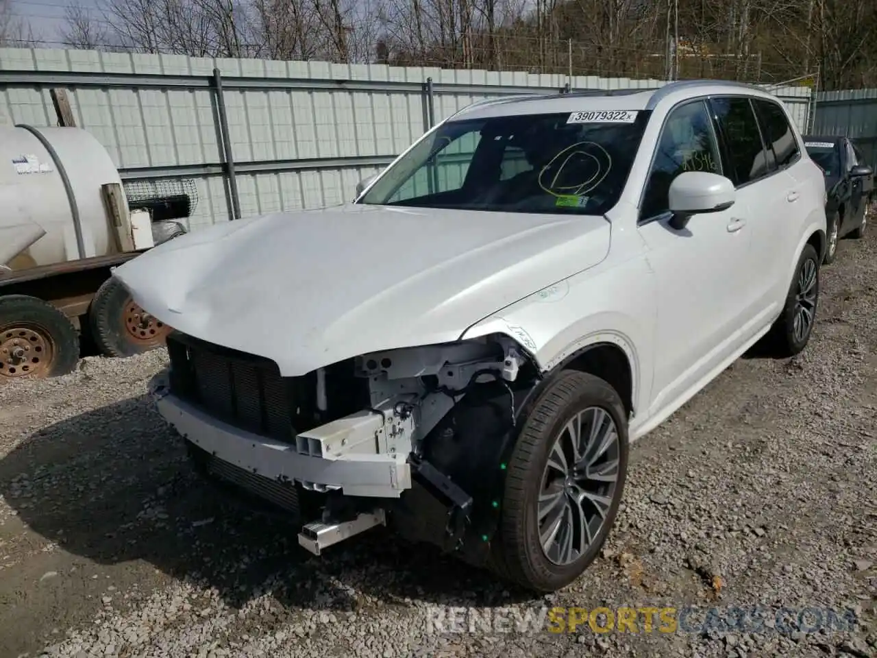 2 Photograph of a damaged car YV4102PK2L1578636 VOLVO XC90 2020