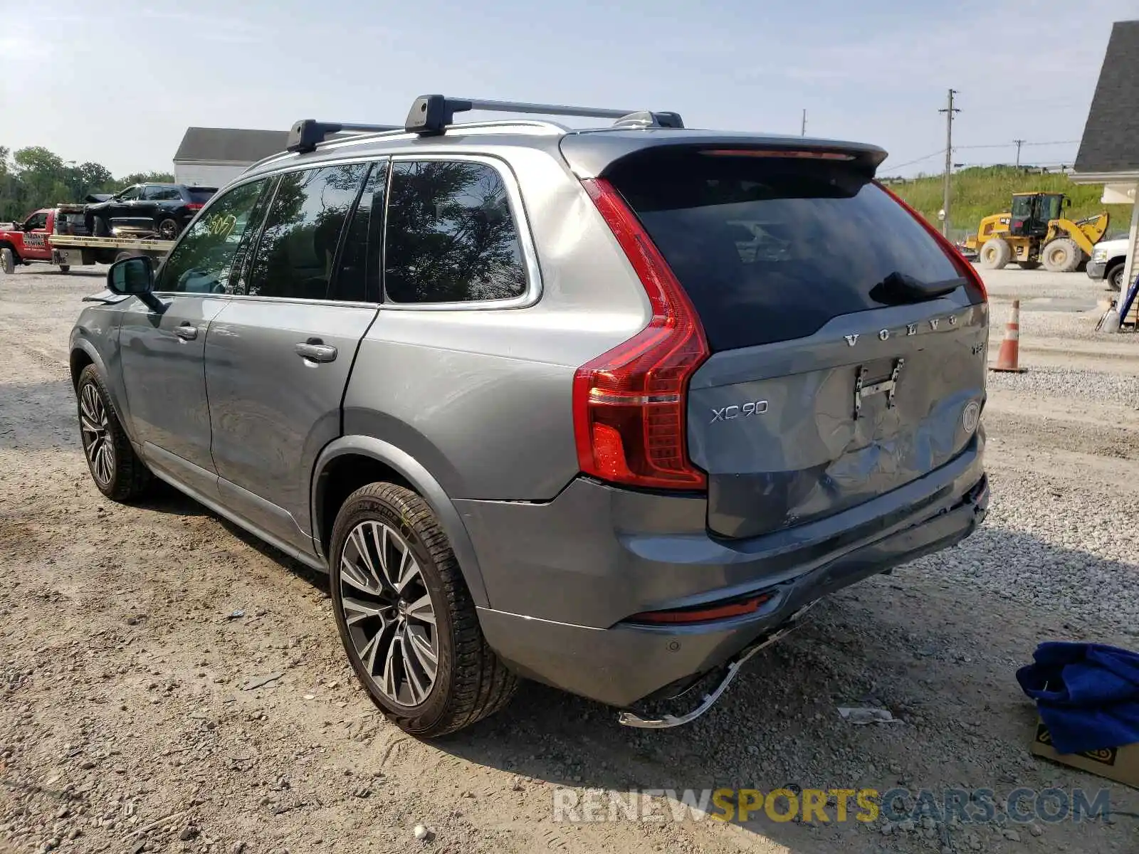 3 Photograph of a damaged car YV4102PK3L1556001 VOLVO XC90 2020