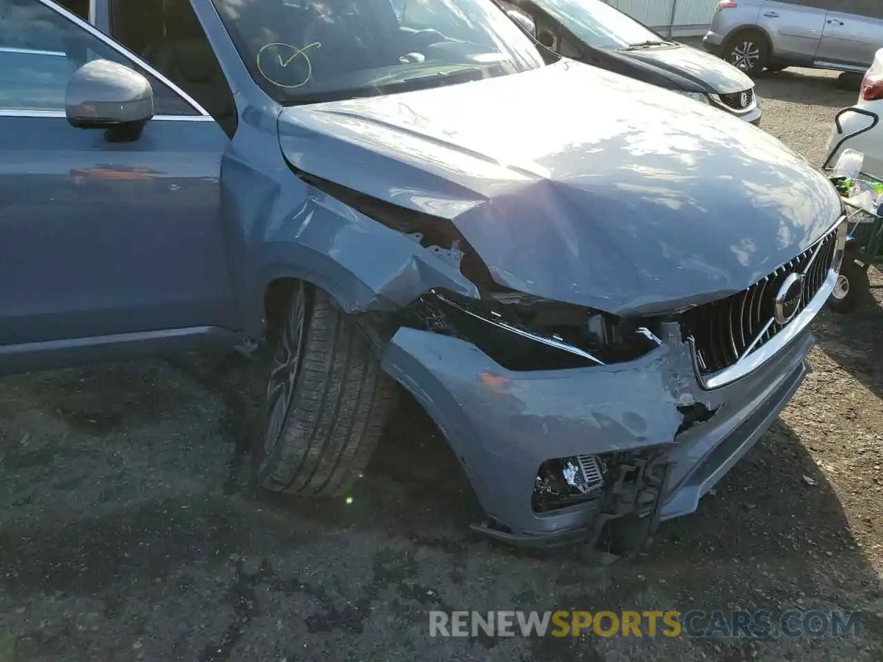 9 Photograph of a damaged car YV4102PK4L1553463 VOLVO XC90 2020