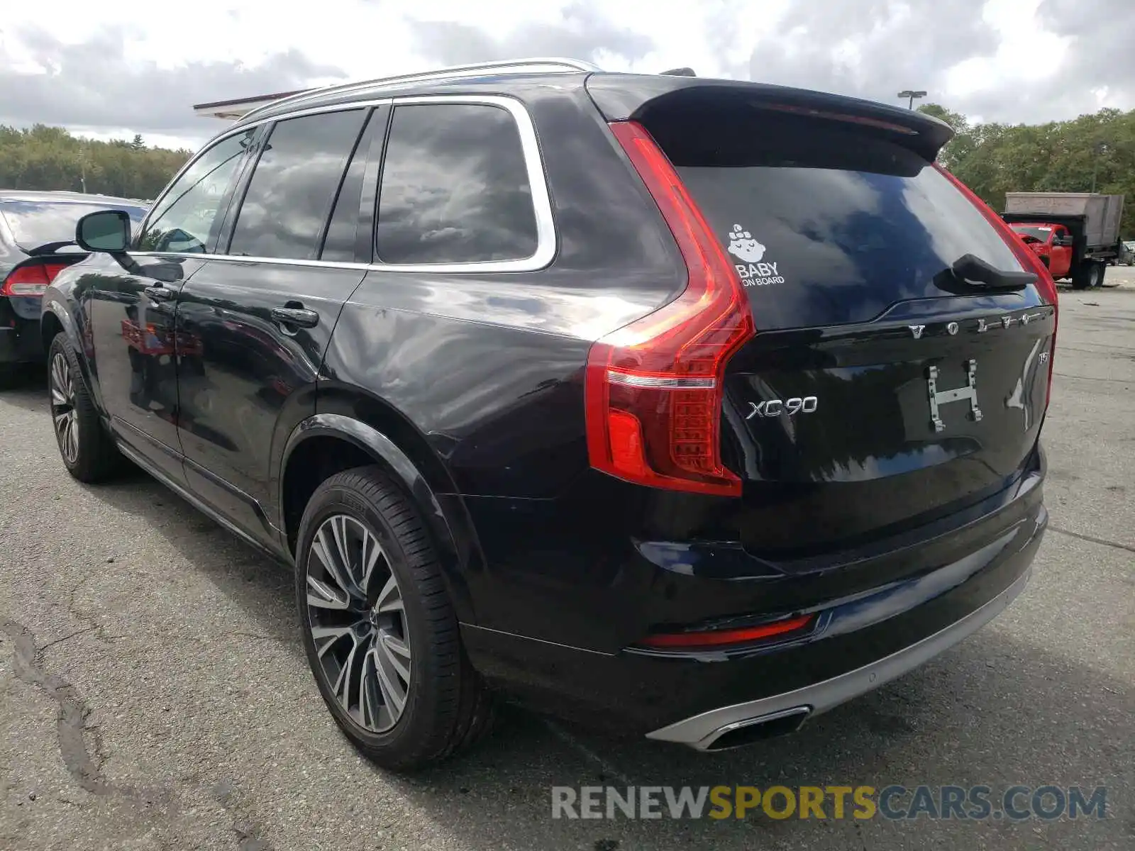 3 Photograph of a damaged car YV4102PK4L1607716 VOLVO XC90 2020