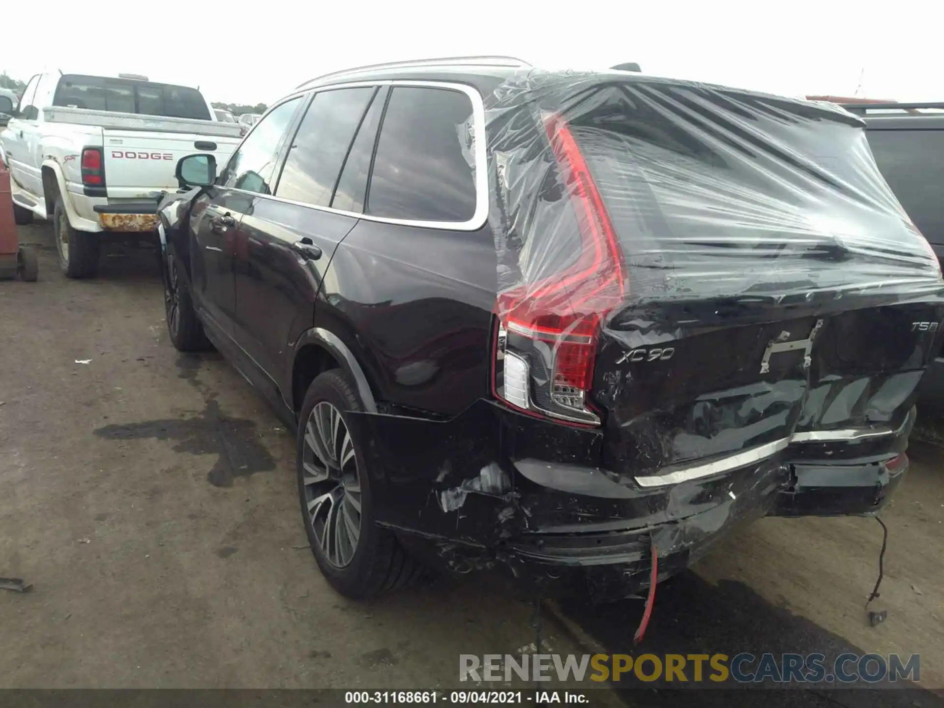 3 Photograph of a damaged car YV4102PK5L1578548 VOLVO XC90 2020