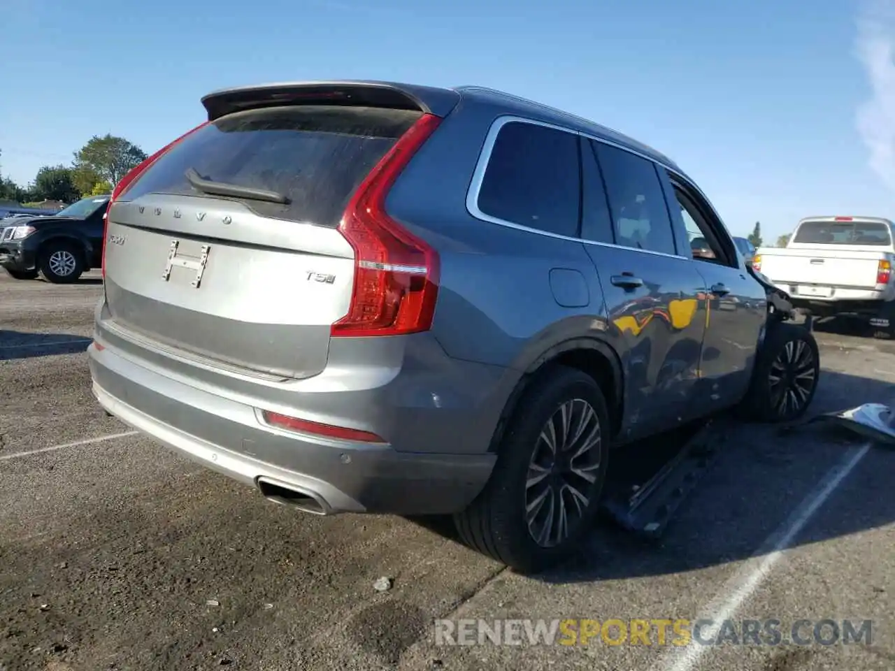 4 Photograph of a damaged car YV4102PK5L1599710 VOLVO XC90 2020