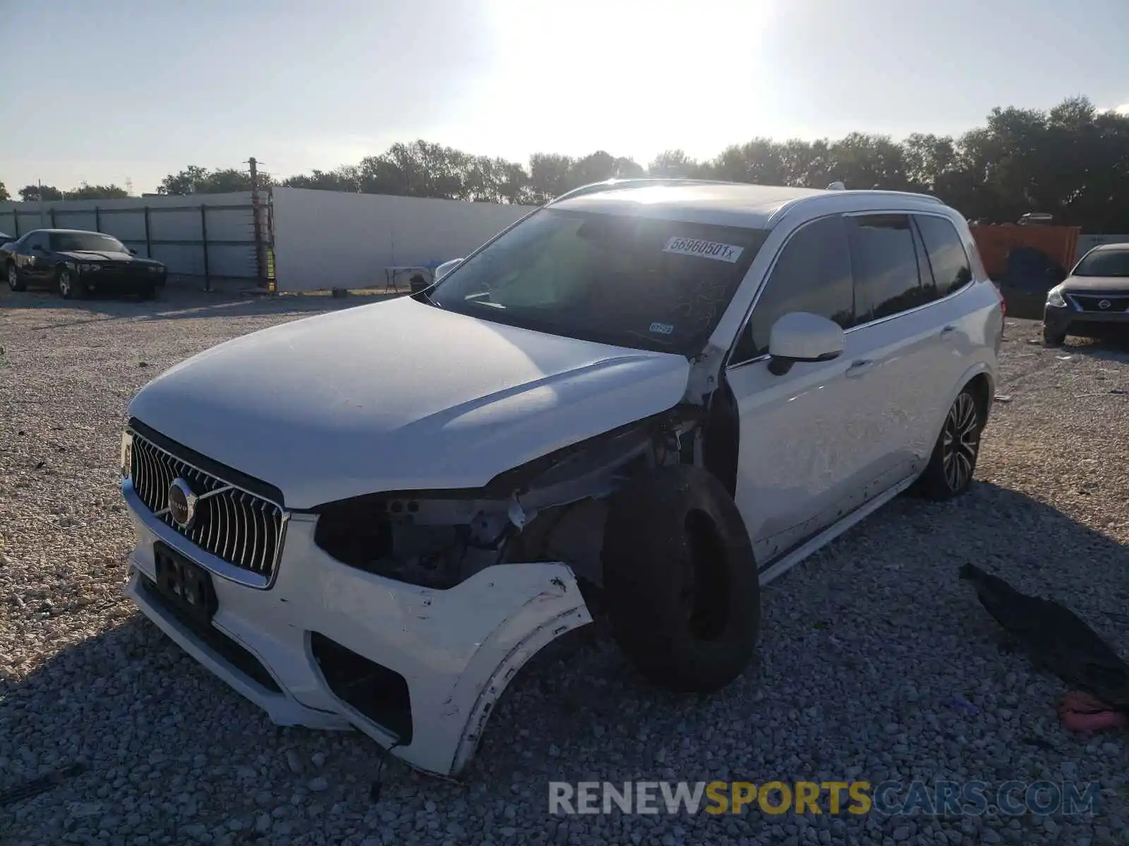 2 Photograph of a damaged car YV4102PK6L1543565 VOLVO XC90 2020