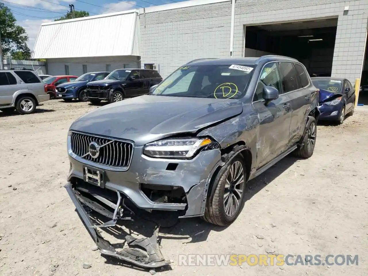 2 Photograph of a damaged car YV4102PK6L1613355 VOLVO XC90 2020