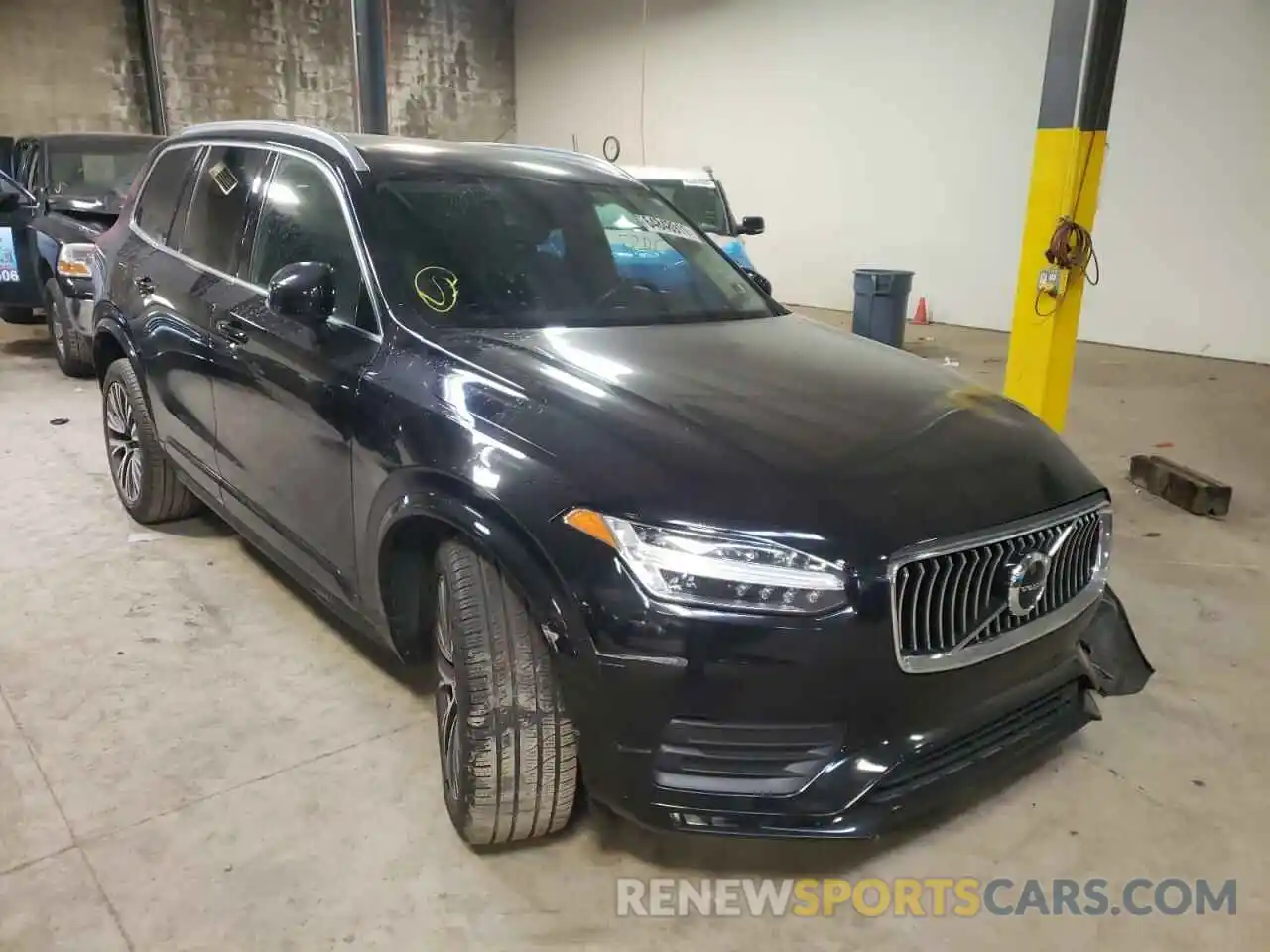 1 Photograph of a damaged car YV4102PK7L1585520 VOLVO XC90 2020