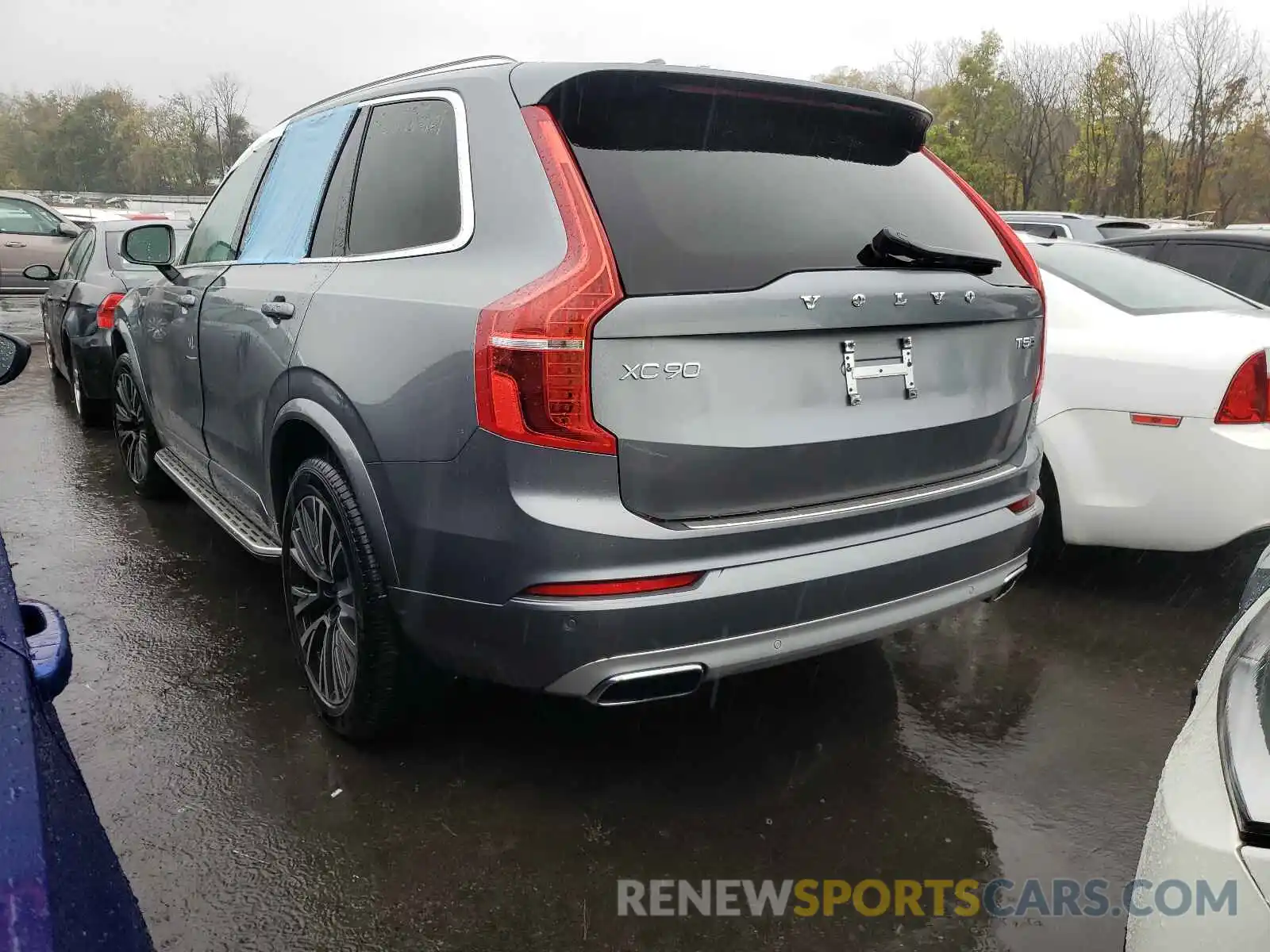 3 Photograph of a damaged car YV4102PK8L1557676 VOLVO XC90 2020