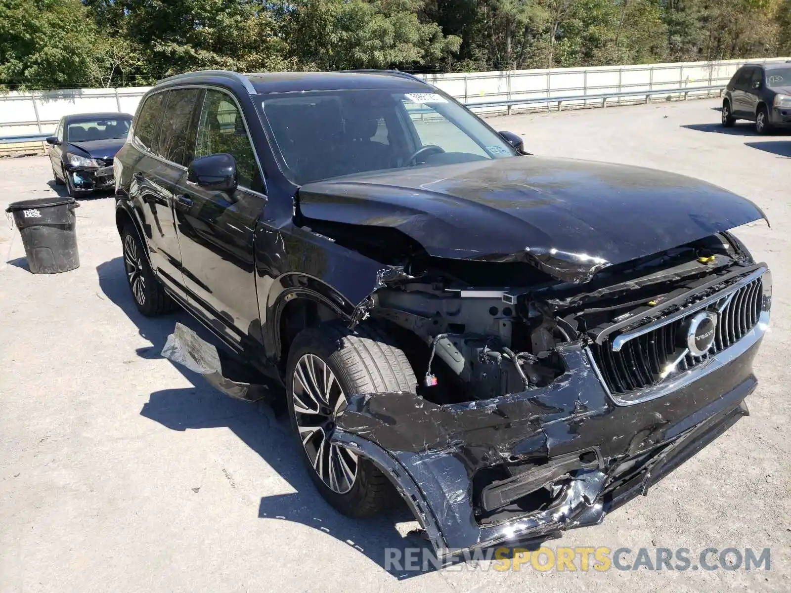 1 Photograph of a damaged car YV4102PK8L1580892 VOLVO XC90 2020