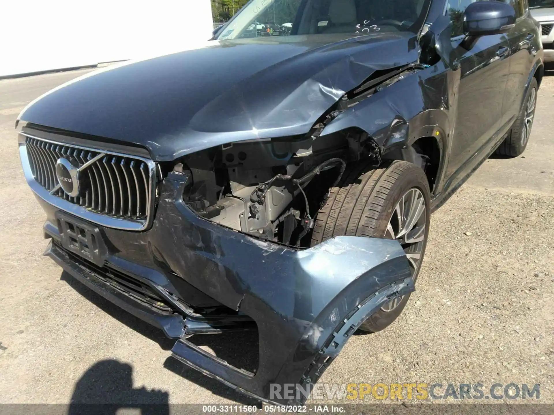 12 Photograph of a damaged car YV4102PK8L1600994 VOLVO XC90 2020