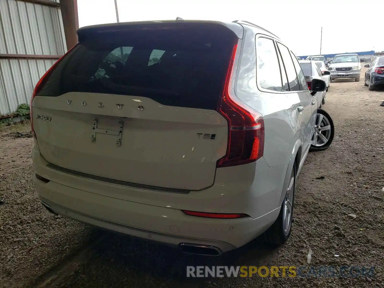 4 Photograph of a damaged car YV4102PK9L1622258 VOLVO XC90 2020