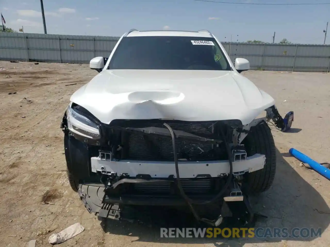 9 Photograph of a damaged car YV4102PKXL1531452 VOLVO XC90 2020