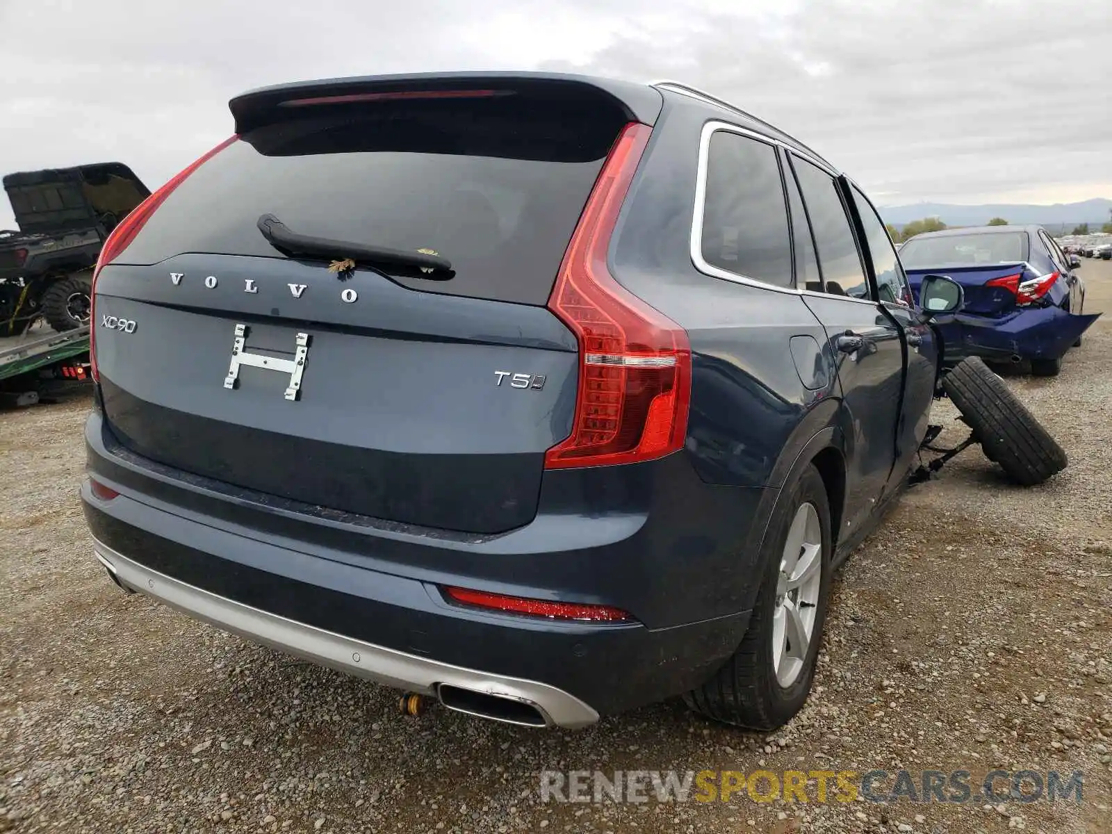 4 Photograph of a damaged car YV4102PKXL1540457 VOLVO XC90 2020