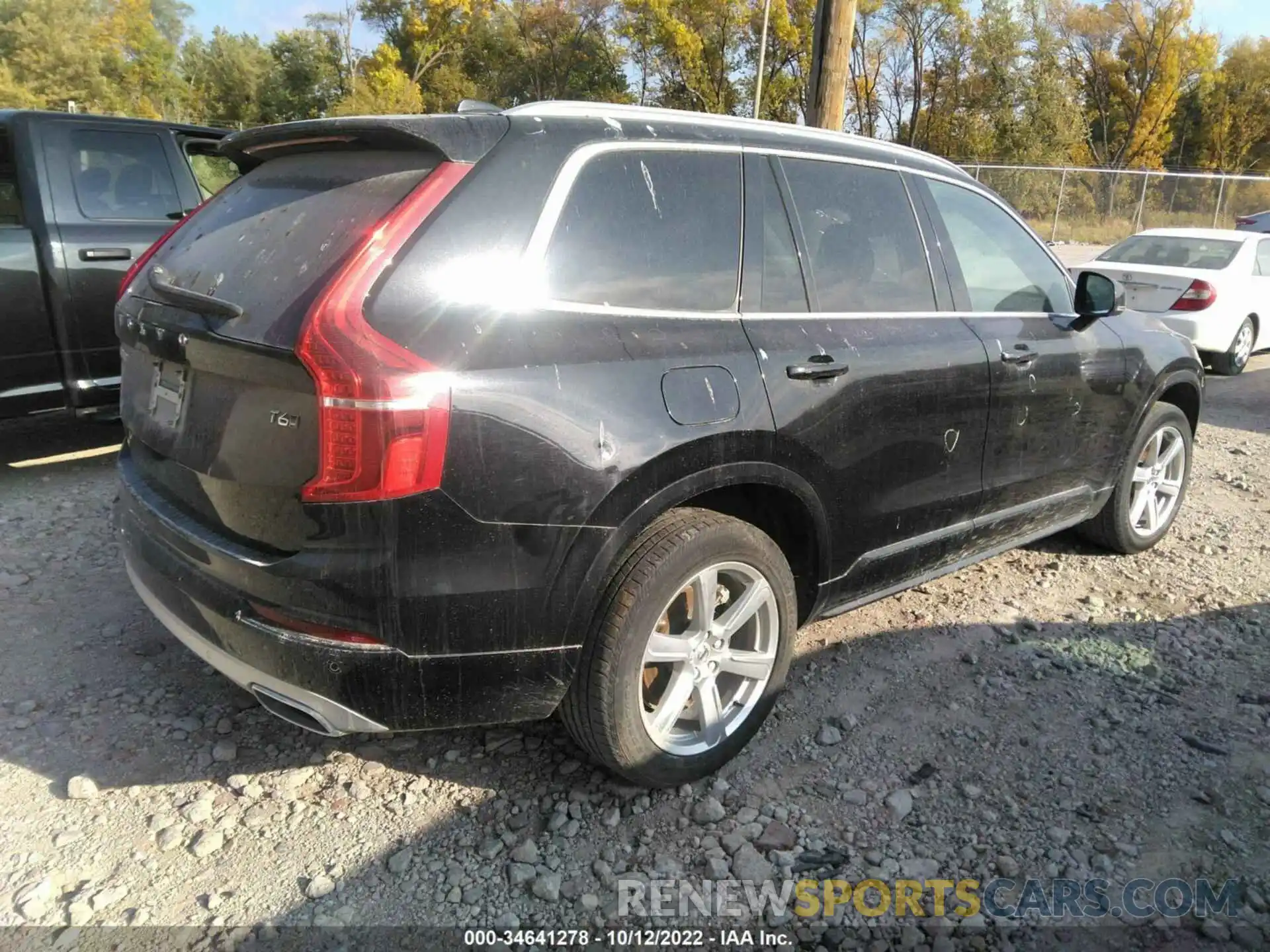 4 Фотография поврежденного автомобиля YV4A221K0L1605738 VOLVO XC90 2020