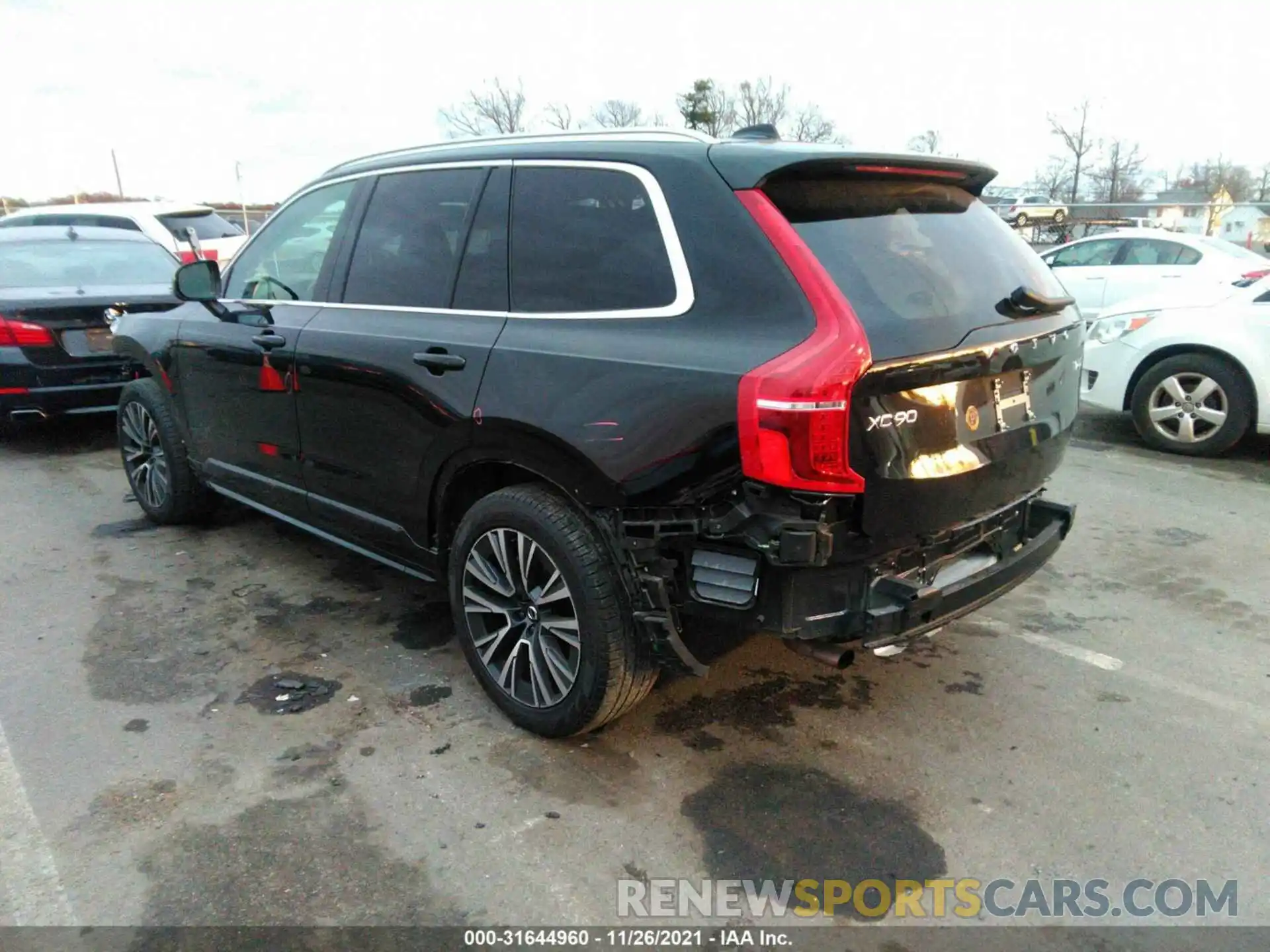 3 Photograph of a damaged car YV4A221K4L1598745 VOLVO XC90 2020