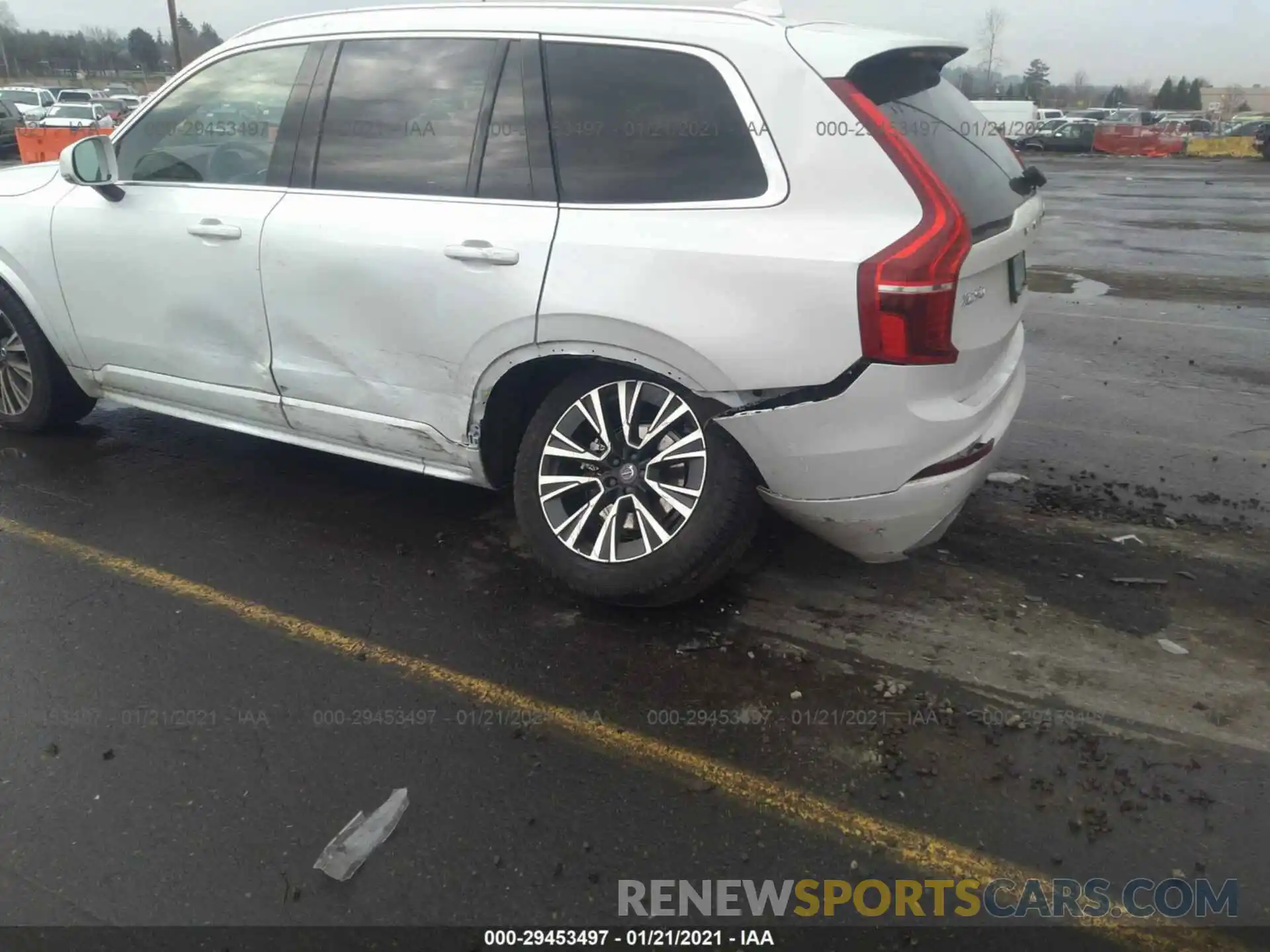 6 Photograph of a damaged car YV4A221K5L1551286 VOLVO XC90 2020