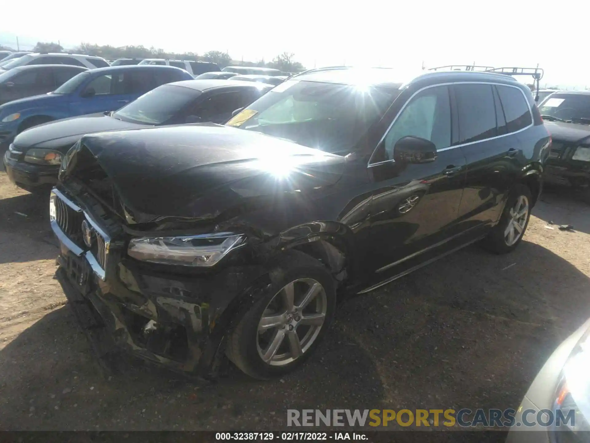 2 Photograph of a damaged car YV4A221K5L1606075 VOLVO XC90 2020