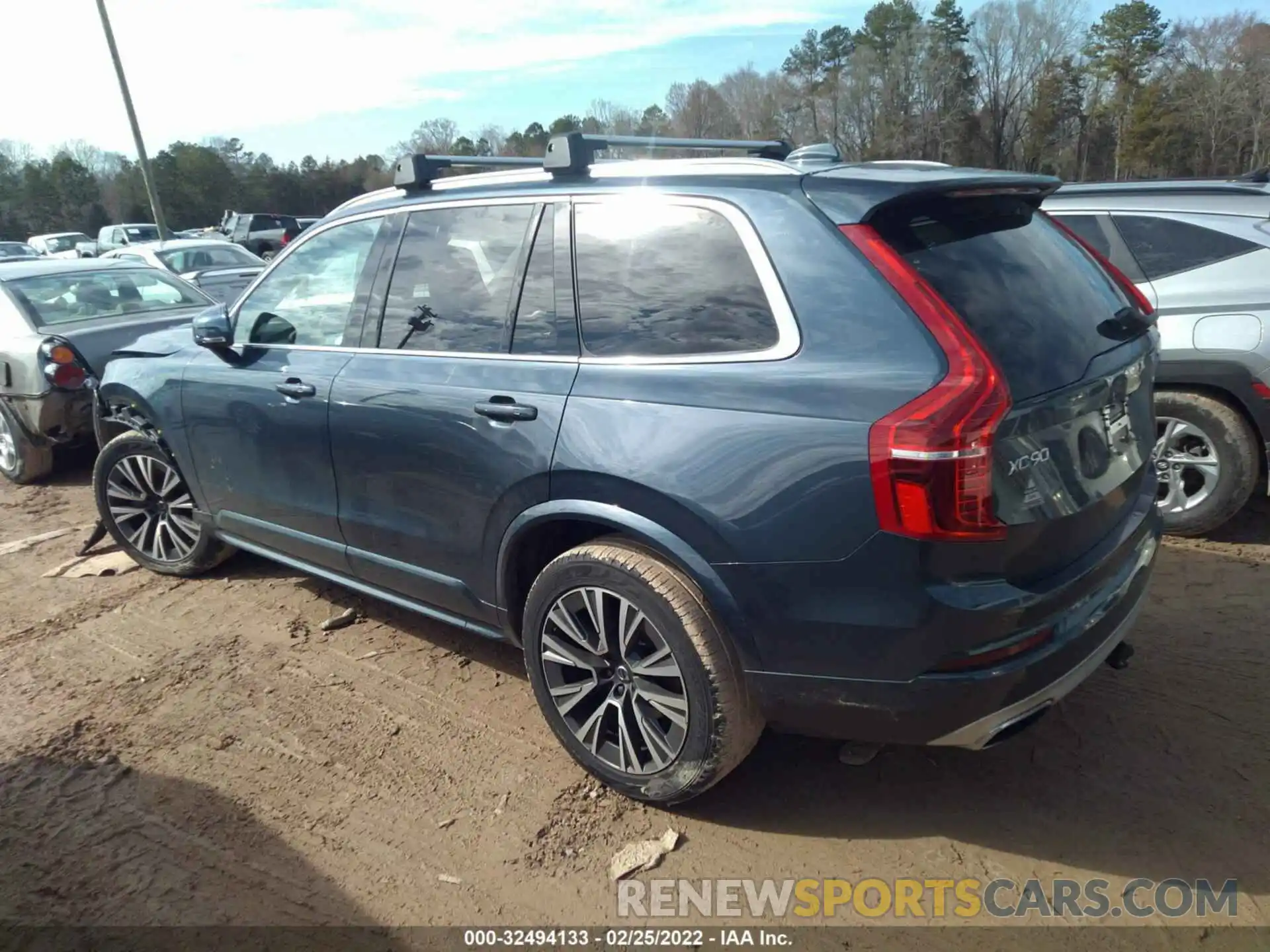 3 Photograph of a damaged car YV4A221K6L1577797 VOLVO XC90 2020