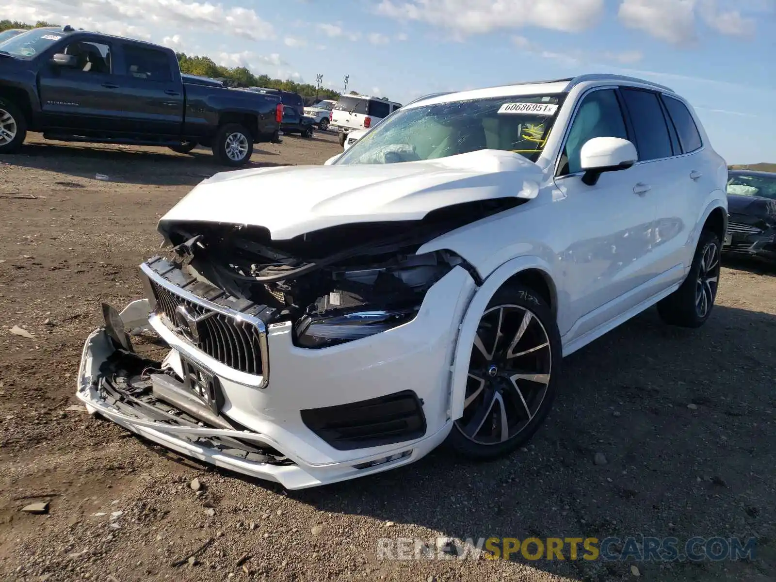 2 Photograph of a damaged car YV4A221K9L1568463 VOLVO XC90 2020