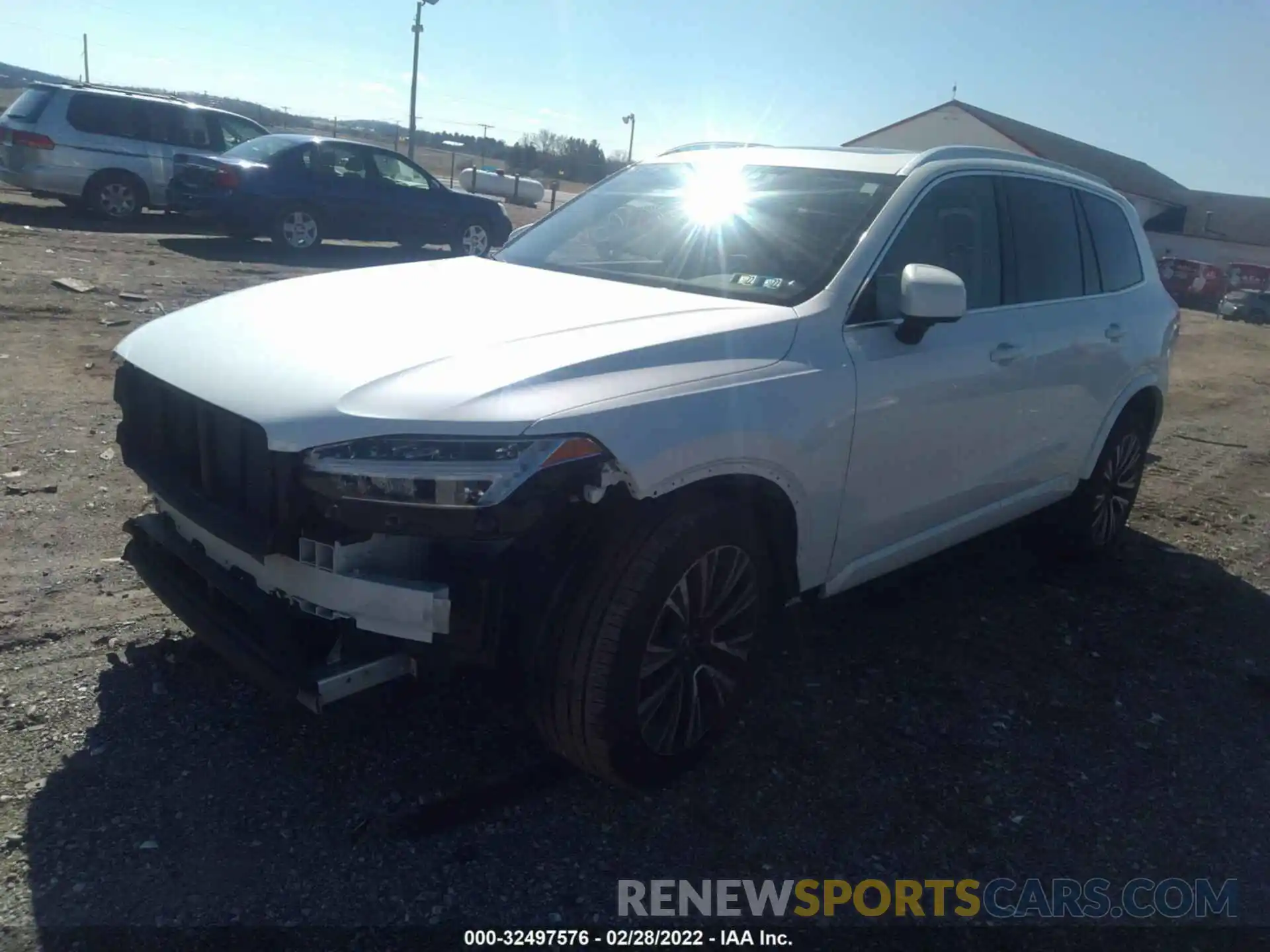 2 Photograph of a damaged car YV4A221KXL1566236 VOLVO XC90 2020